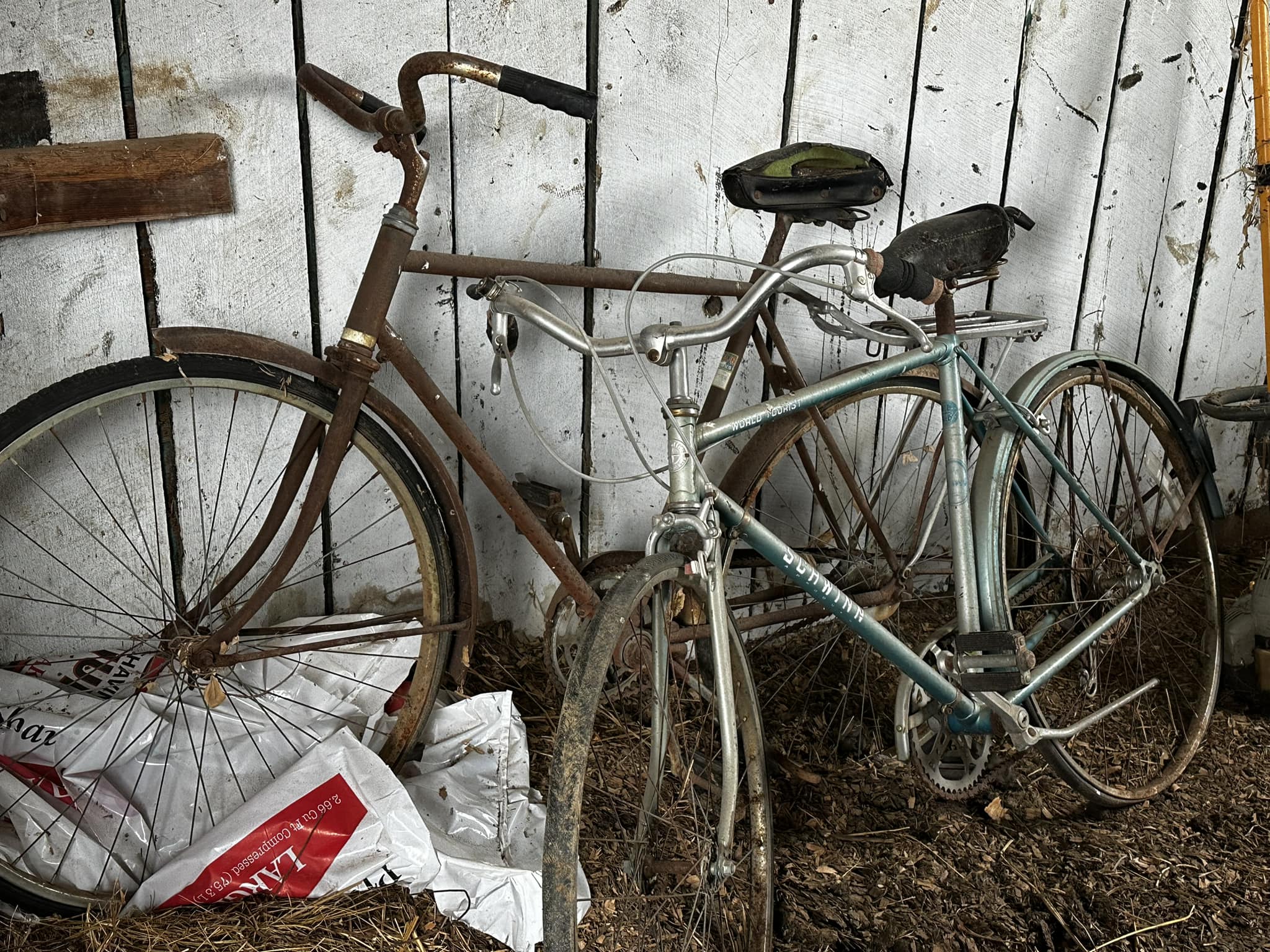 restore old schwinn bicycle How to Your Collector (Bicycle Books): William Love, William Love: 9780615282435 Books A Bicycle's point of view: