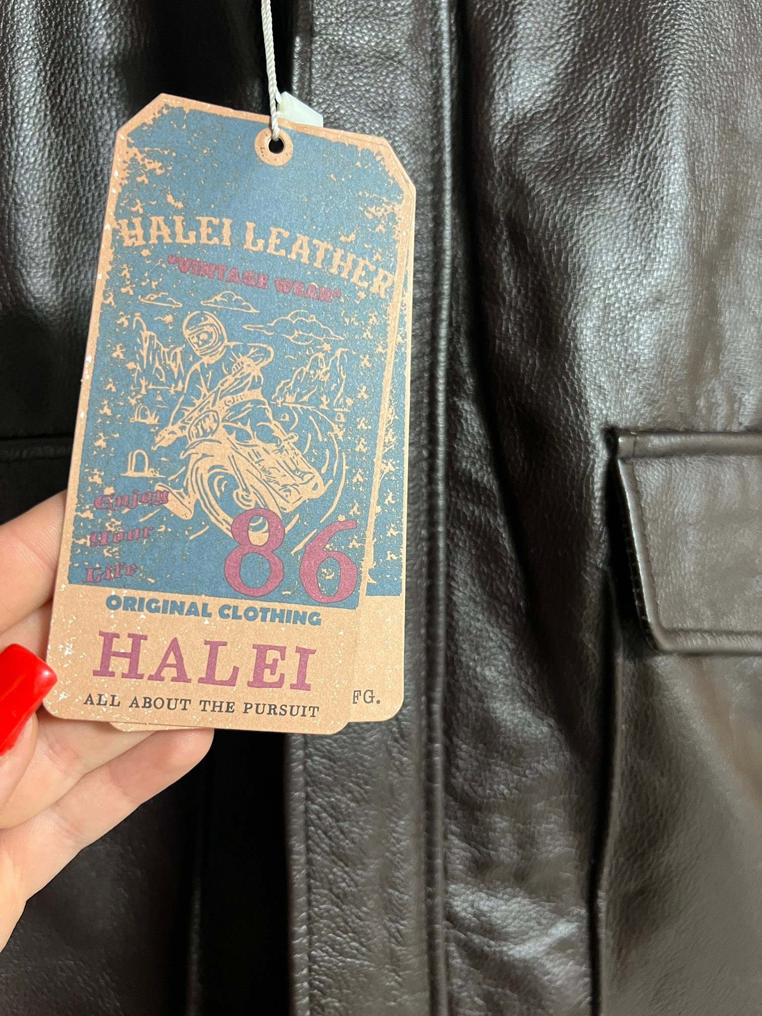 Halei leather vintage wear