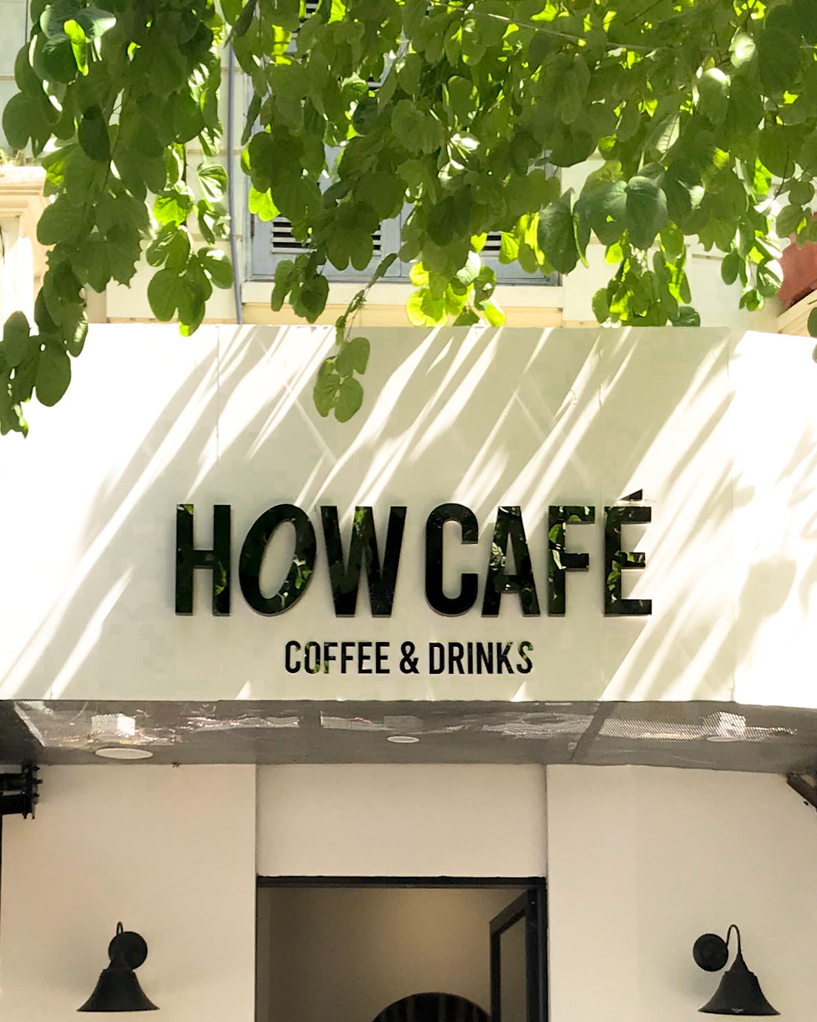 HOW café - Vậy là đã được hơn một tuần, kể từ ngày chúng mình đón khách ...