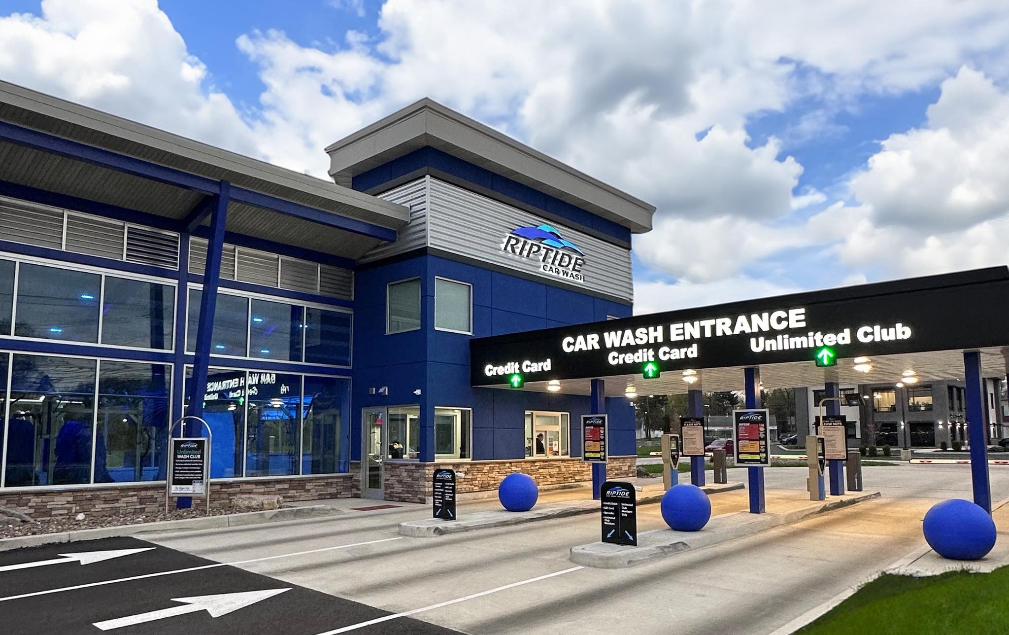 Riptide Car Wash | Lititz PA