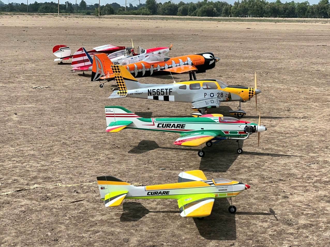 Giant 1/4 Scale Super Chipmunk 99in ARF 60-70, first shipments is