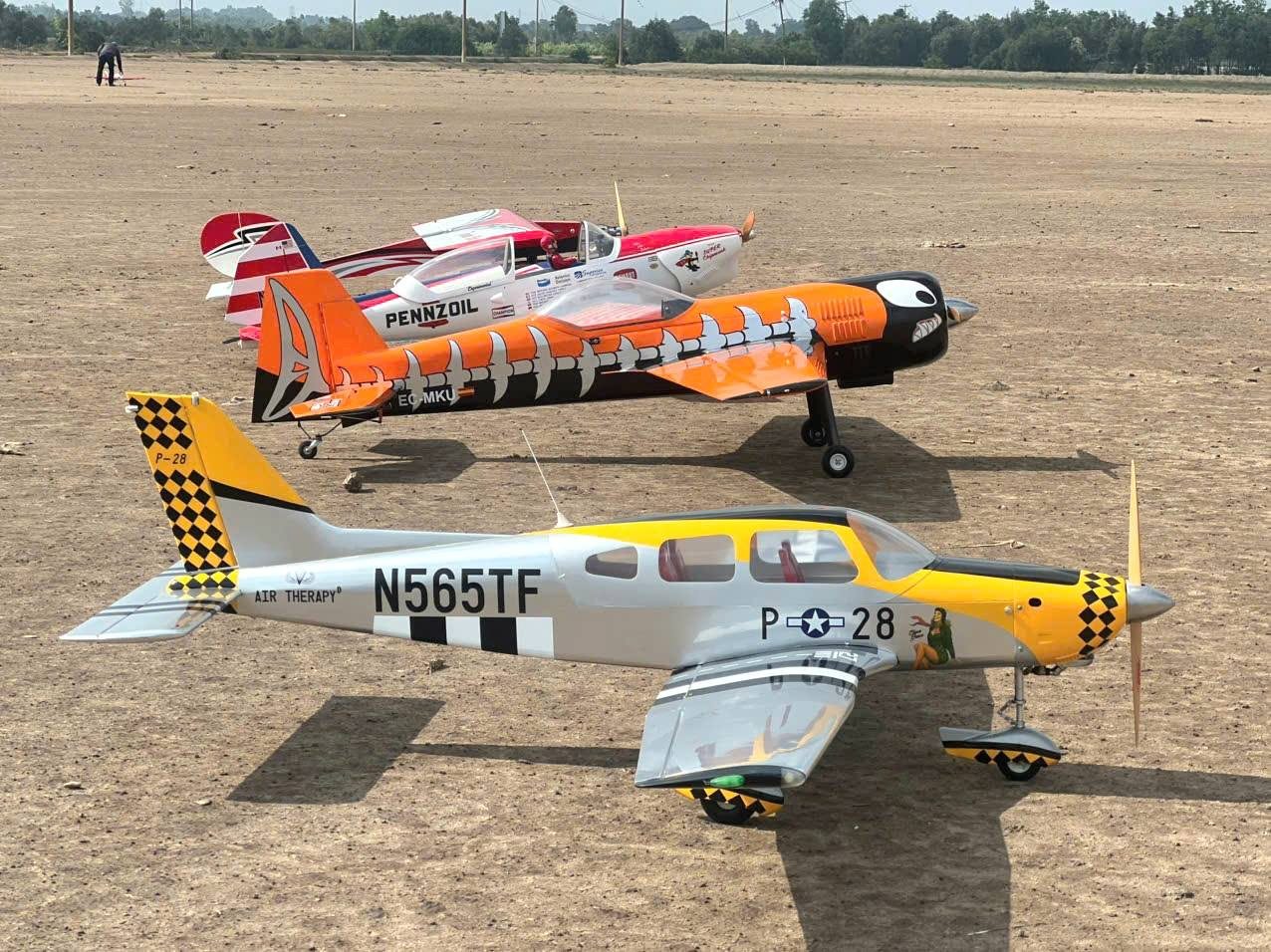Giant 1/4 Scale Super Chipmunk 99in ARF 60-70, first shipments is