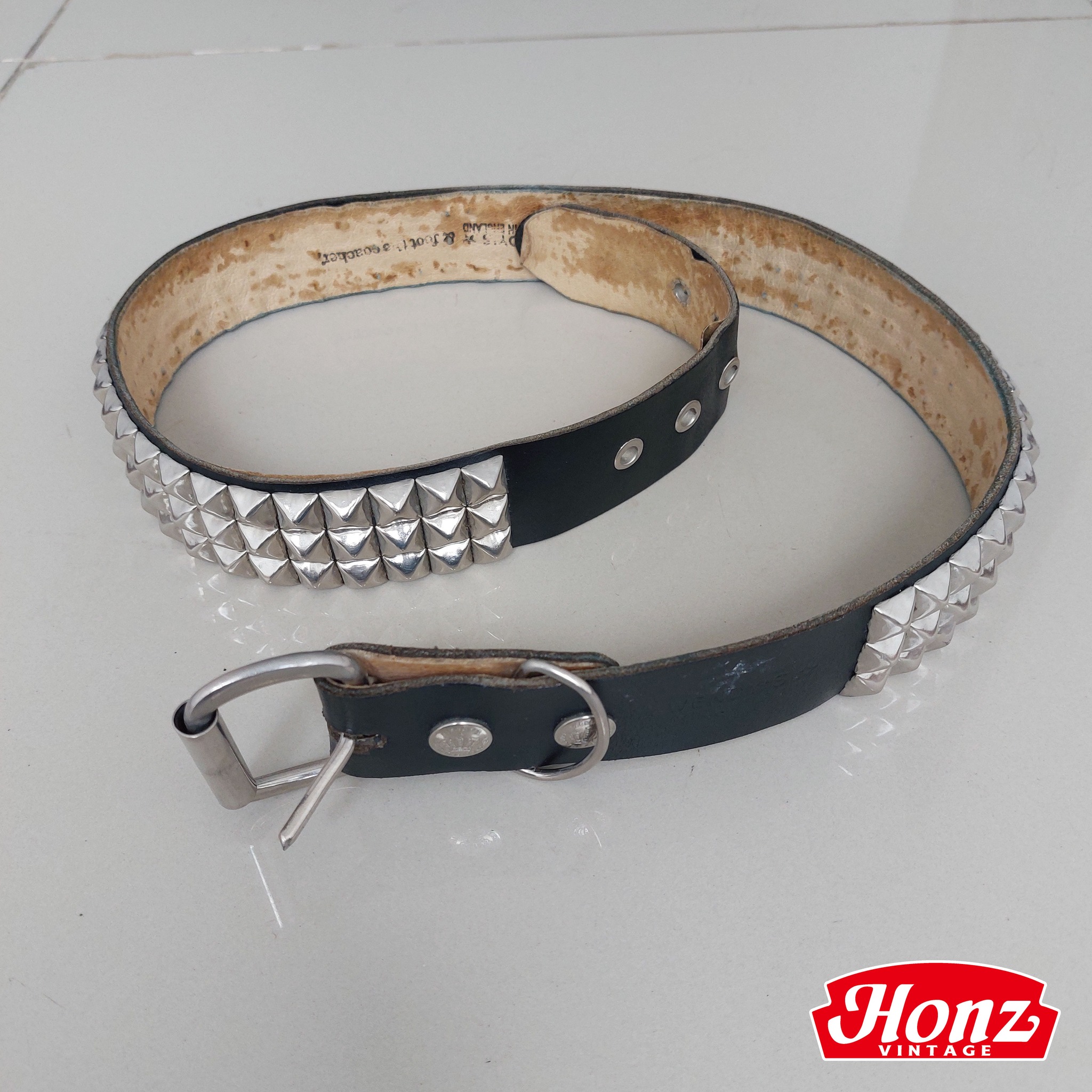 Wendy's Triple studded belt 30 USD Size 87cm-99cm (34inch-39inch
