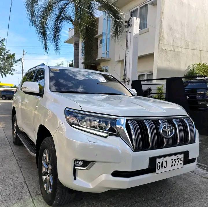 For sale 🕎 TOYOTA LAND CRUISER PRADO 4X4--- 2019