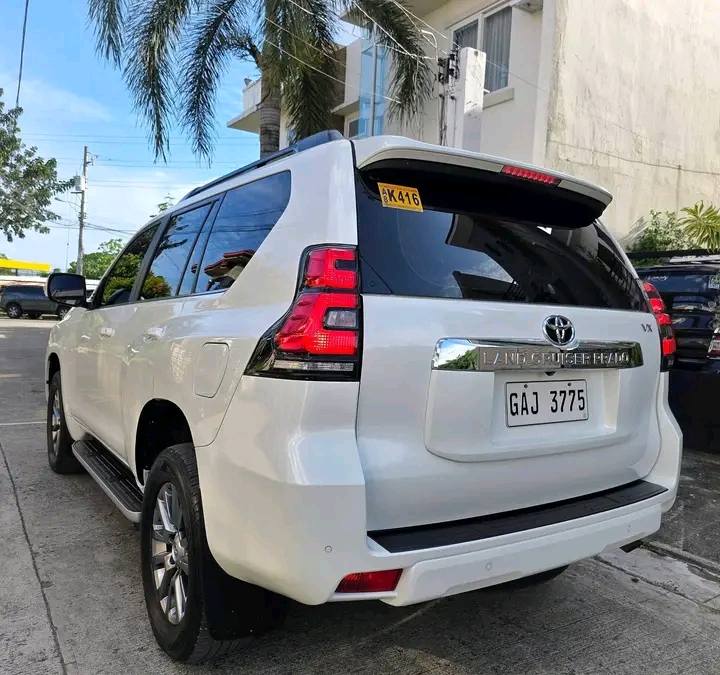 For sale 🕎 TOYOTA LAND CRUISER PRADO 4X4--- 2019