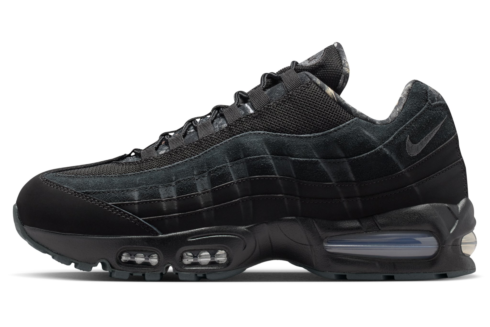 Official look at the Nike Air Max 95 Big Bubble “Black/Realtree 