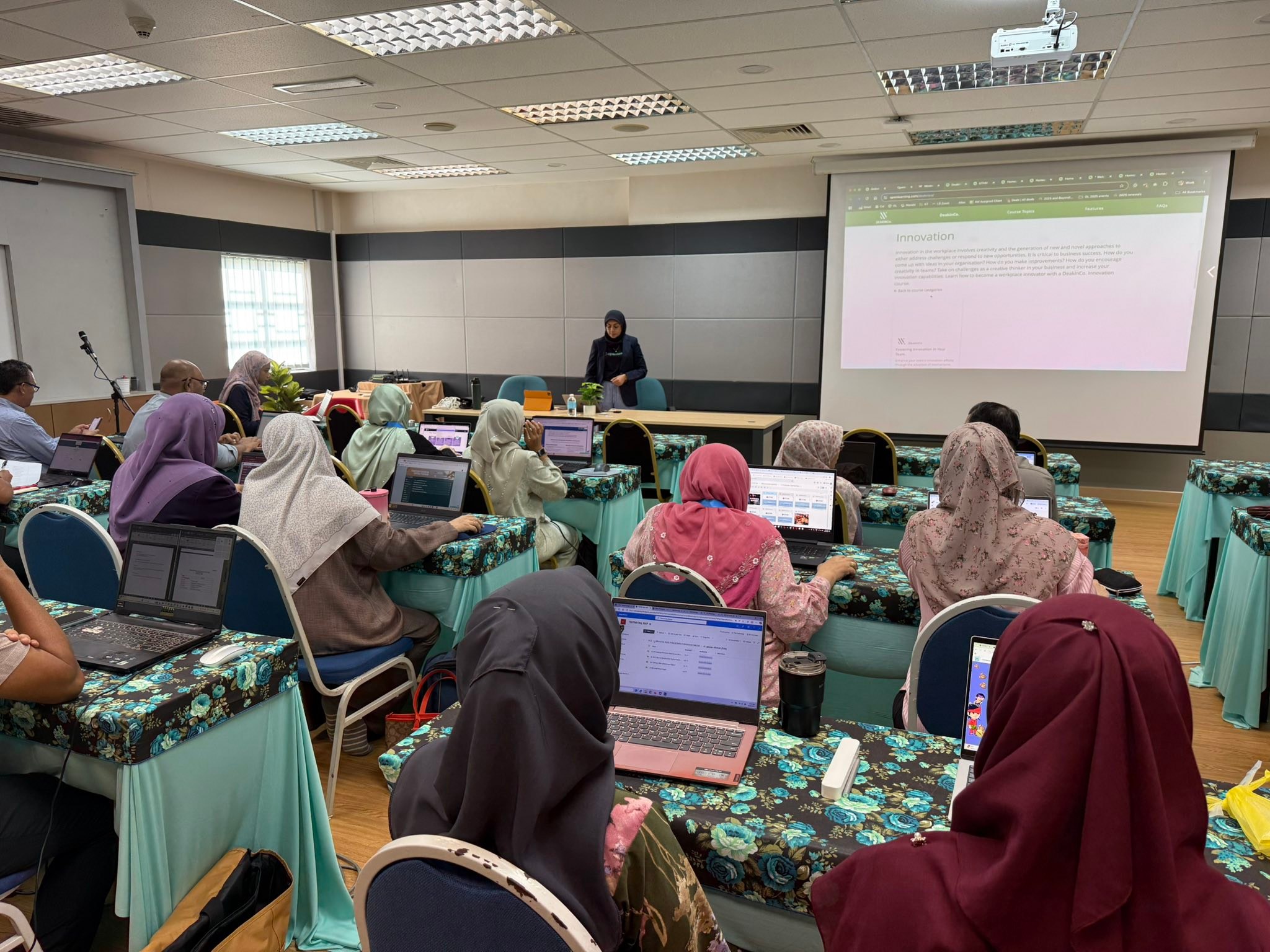 Centre for Virtual Learning, UTHM | Batu Pahat