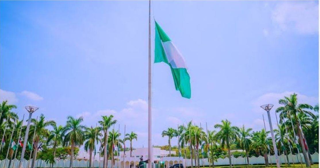 klow nigeria AYO LADIGBOLU: 