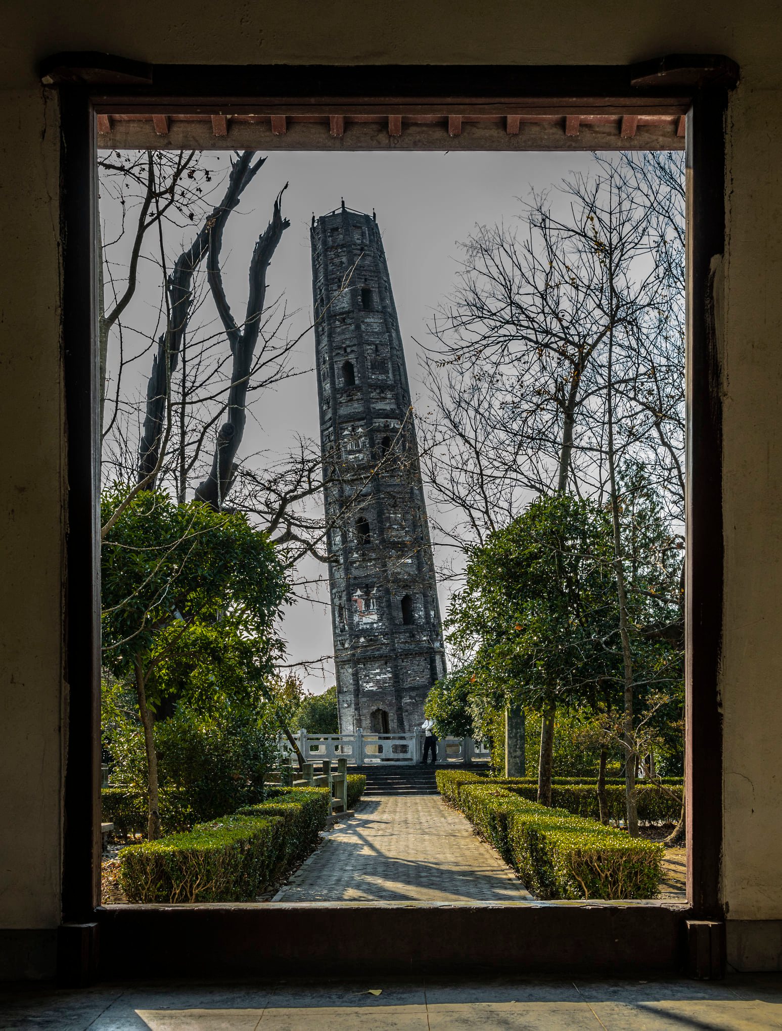 The Liuhe #Pagoda, first constructed in 970 to resist tidal surges 