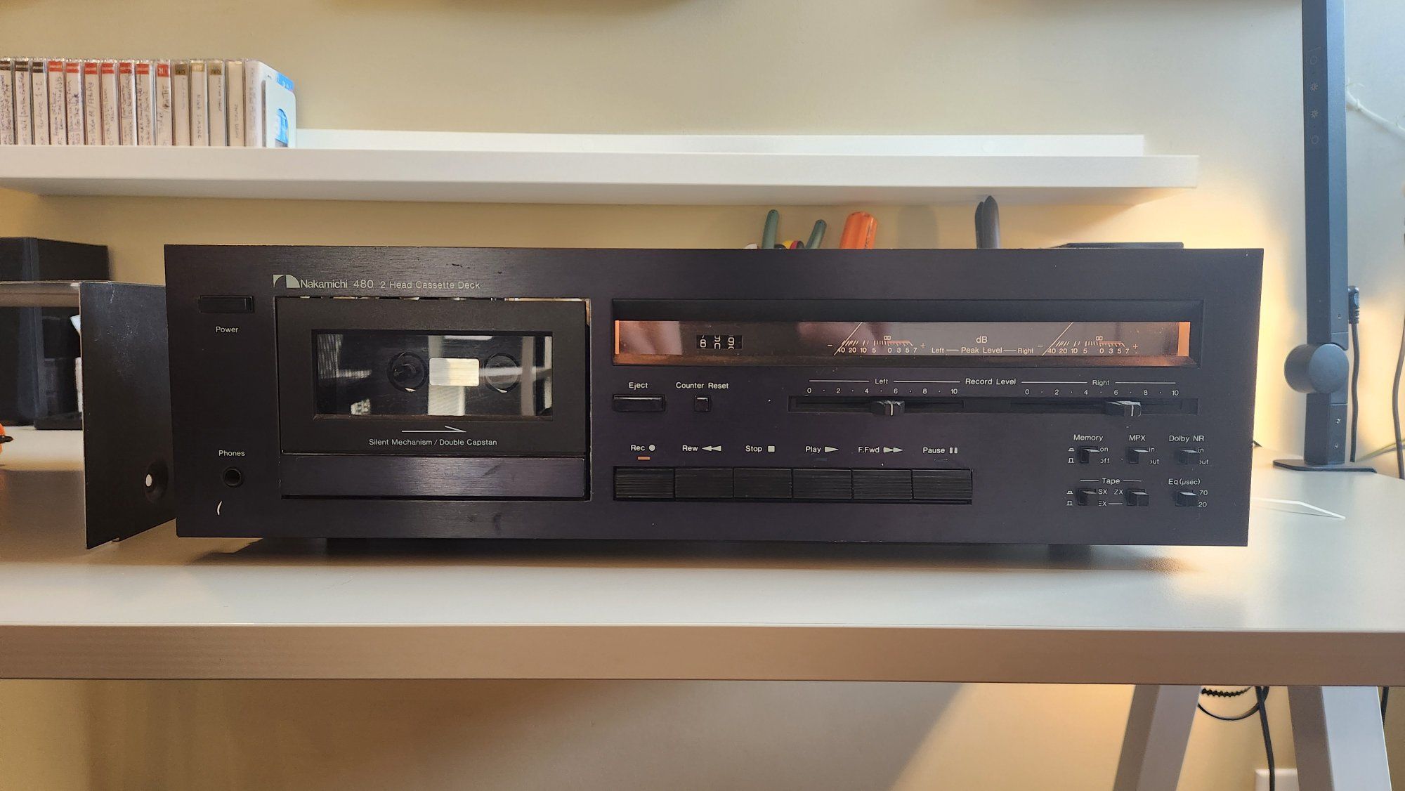 Nakamichi 480 Cassette deck. Plays tapes fine. Eject button stuck