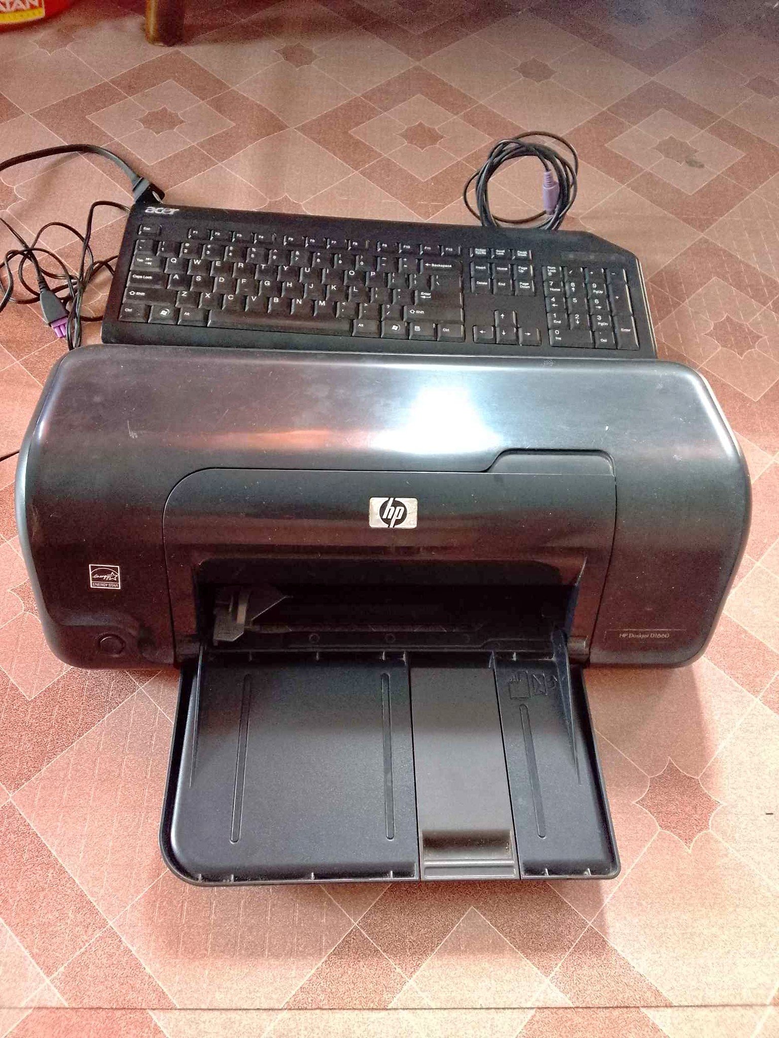 HP printer and desktop keypad - Printers, Copiers & Fax Machines ...