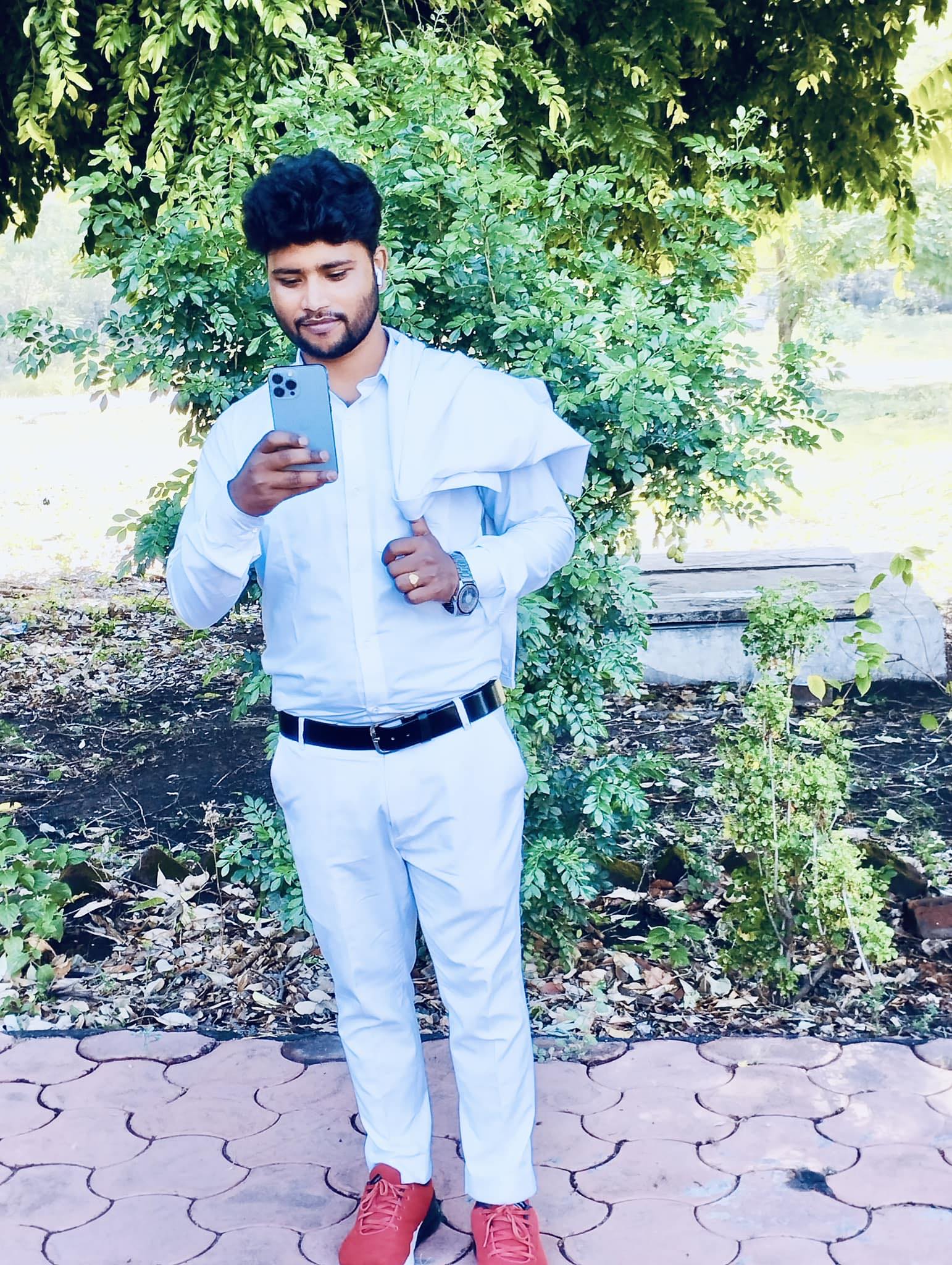 Adnan Raj Vloger