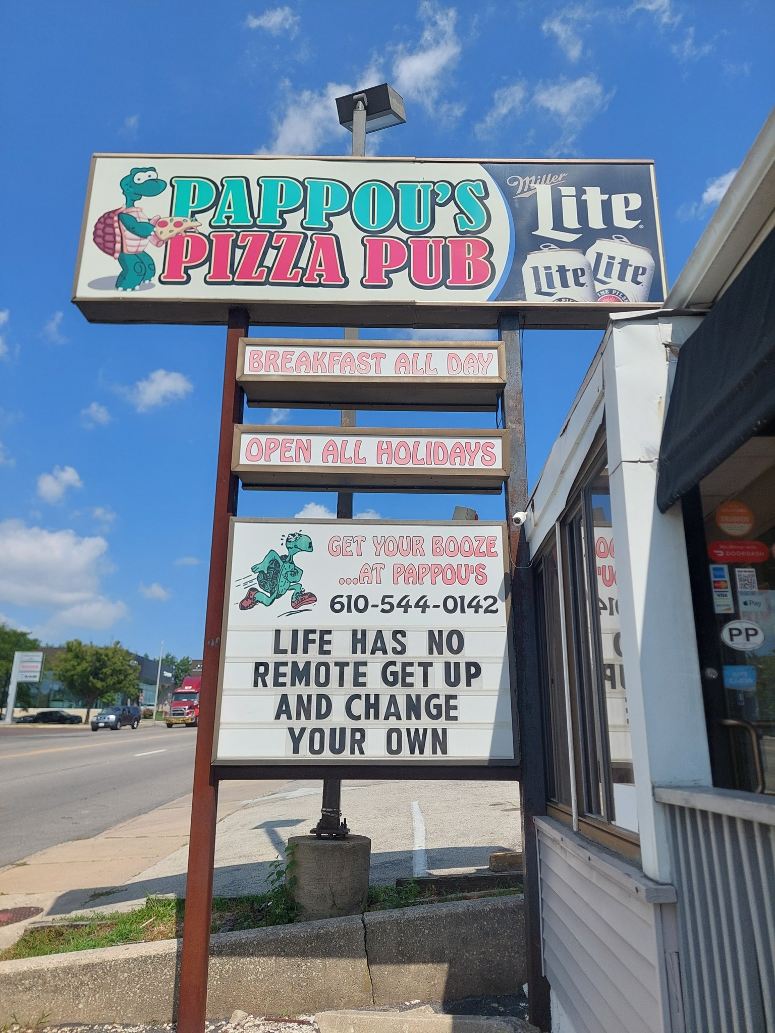 Pappous Pizza Pub
