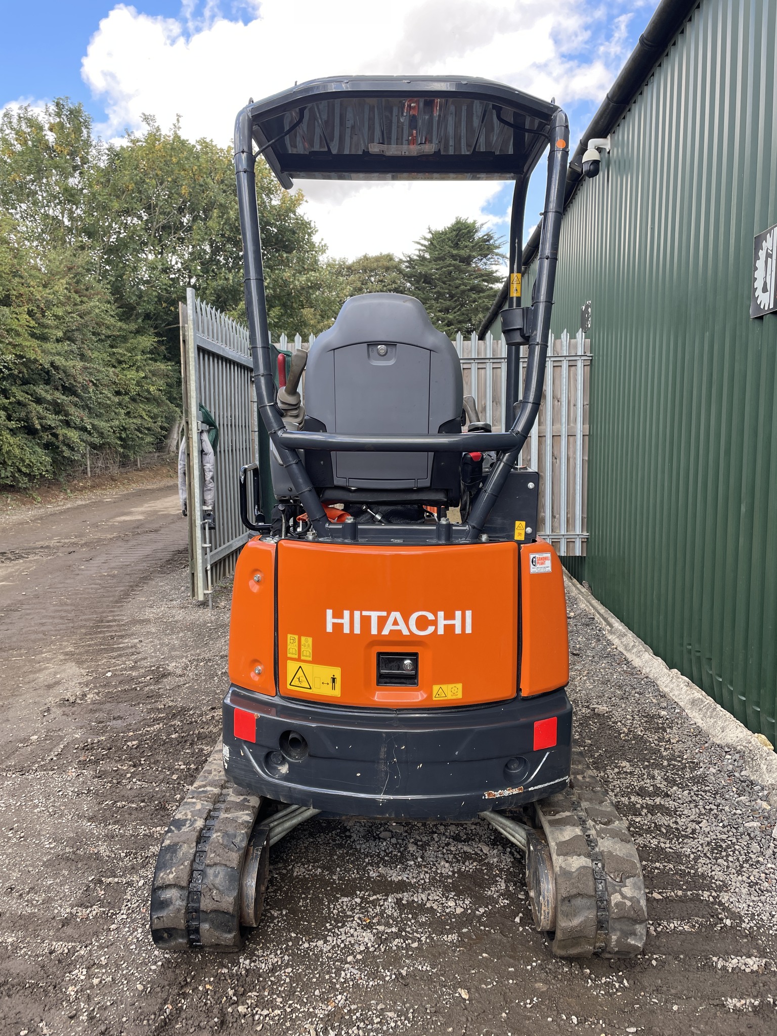 2023 Hitachi ZX19U-6 with 975 hours - £14,000+VAT Manual quick