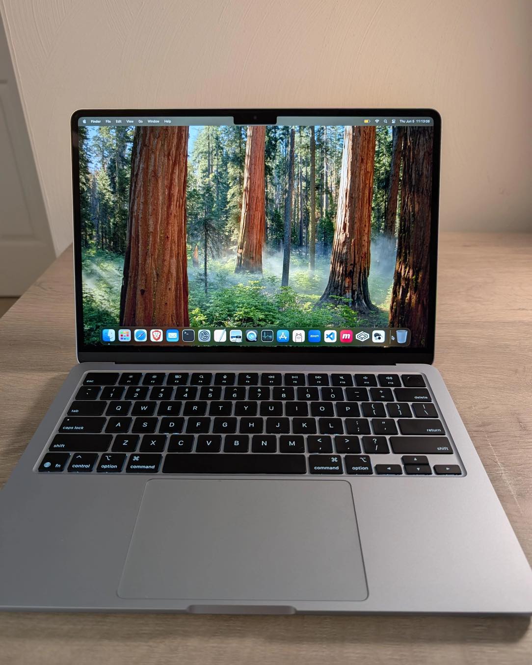 Apple 2025 MacBook Air 13-inch Laptop with M4 chip: Built for
