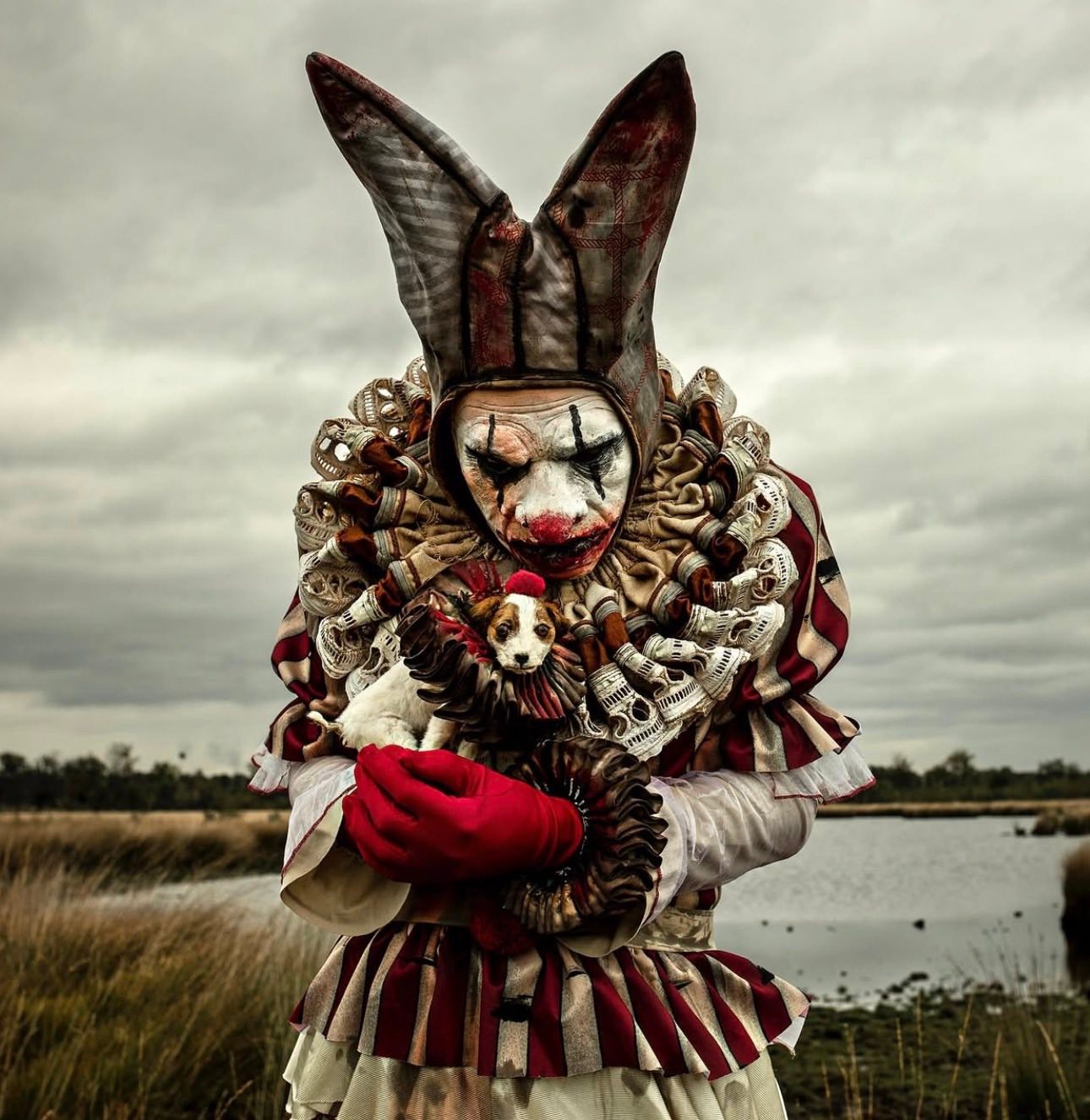 Mothmeister is an Antwerp based duo creating post mortem fairy