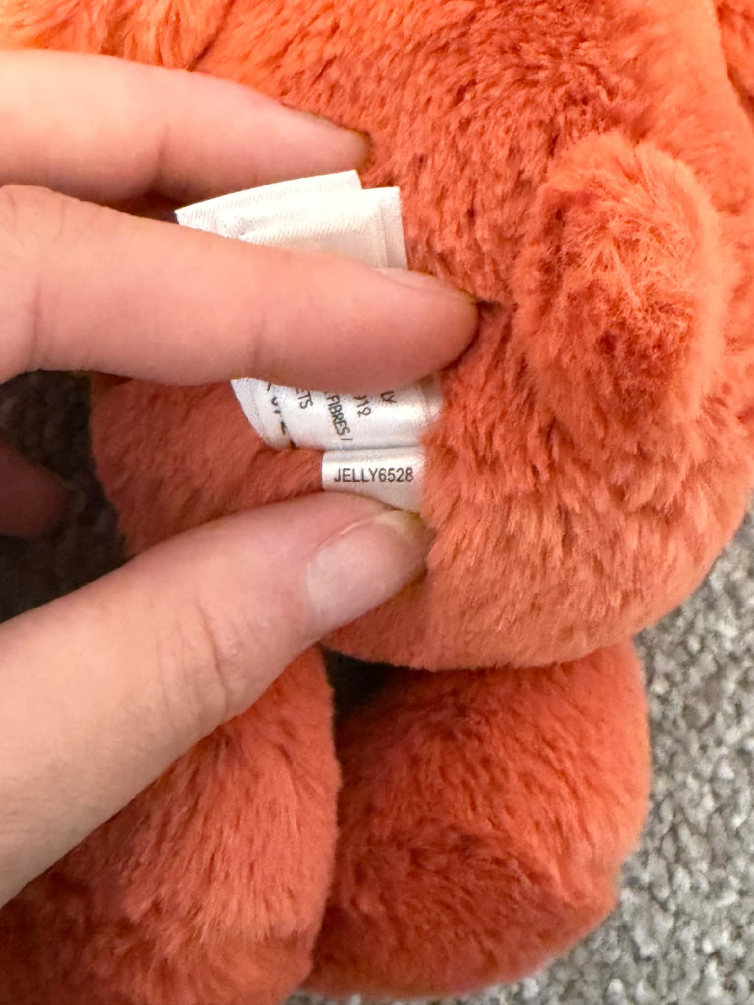Value of retired small Forest and Cinnamon bashful bunnies?