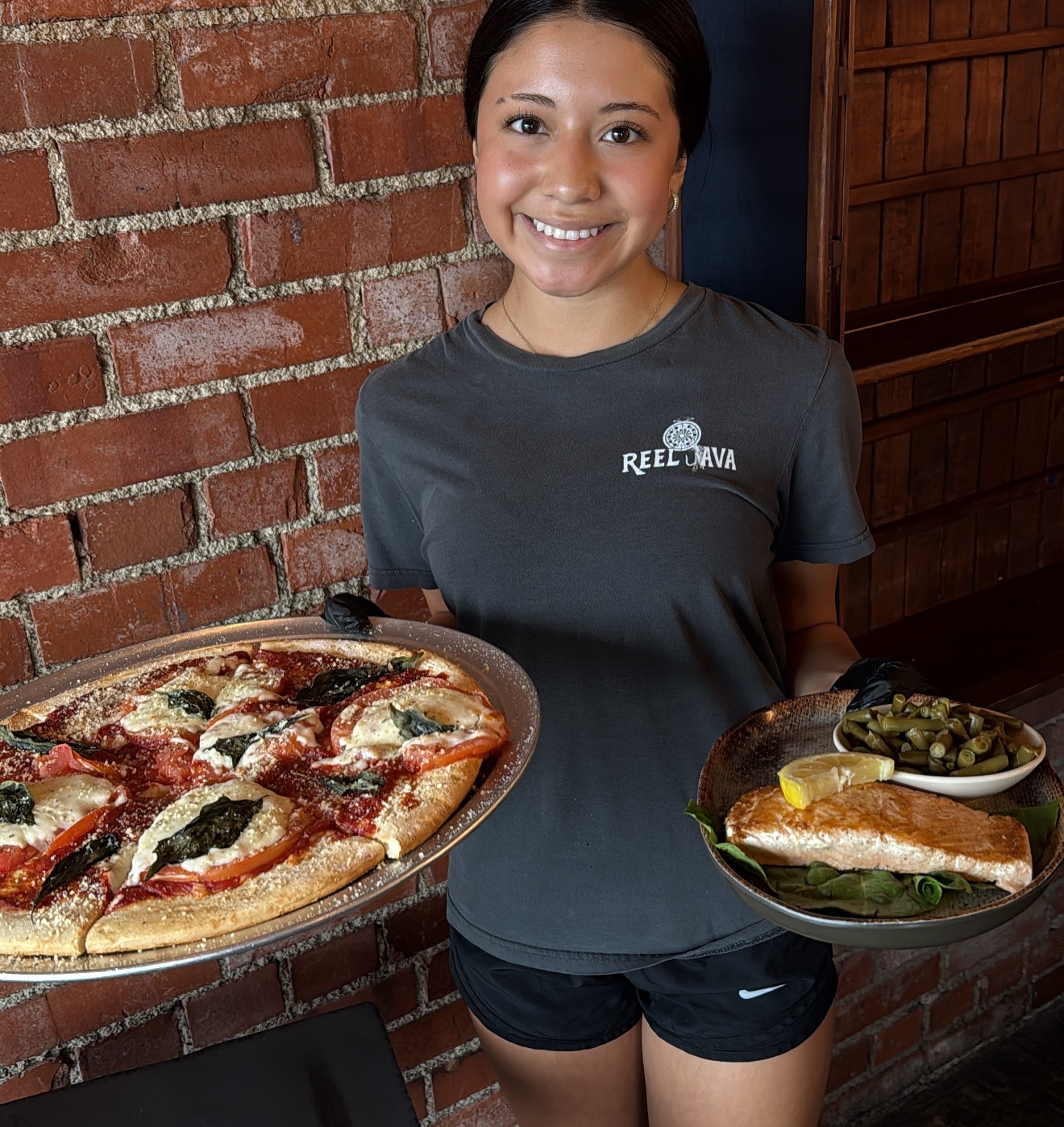 Reel Java - SUNDAY NIGHT DONE RIGHT 🙌 Tonight’s Specials →... | Facebook