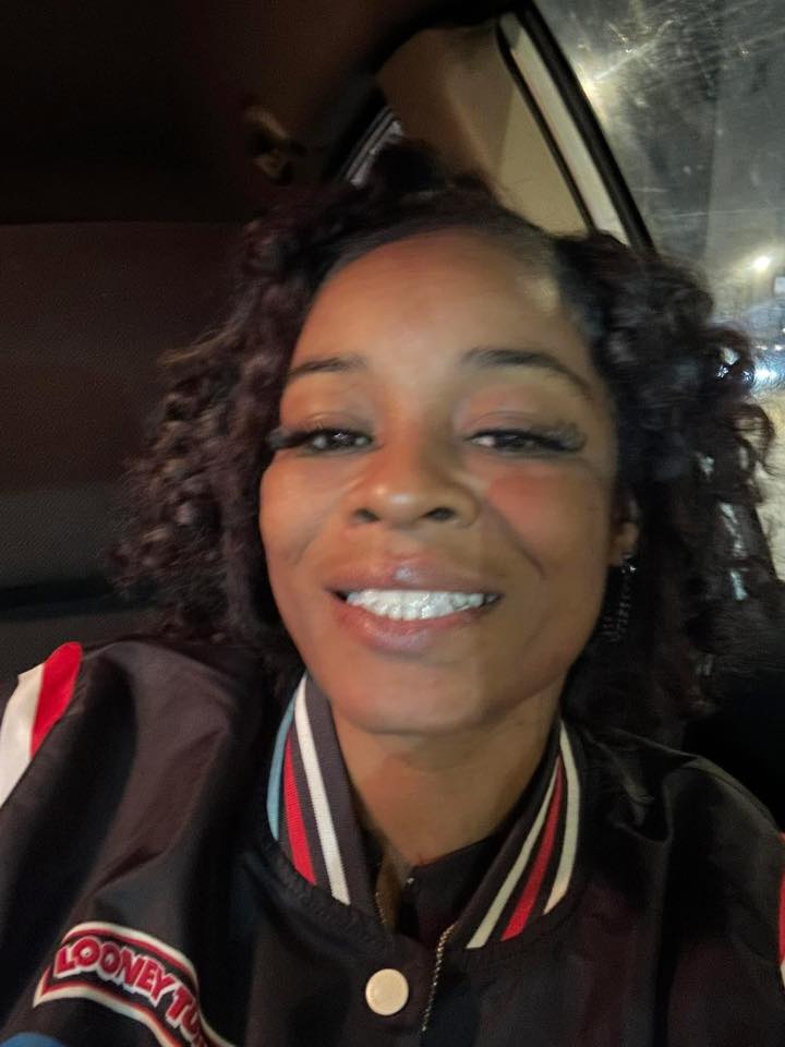 LOVING THE SKIN IM IN😍🥰😘 | Facebook