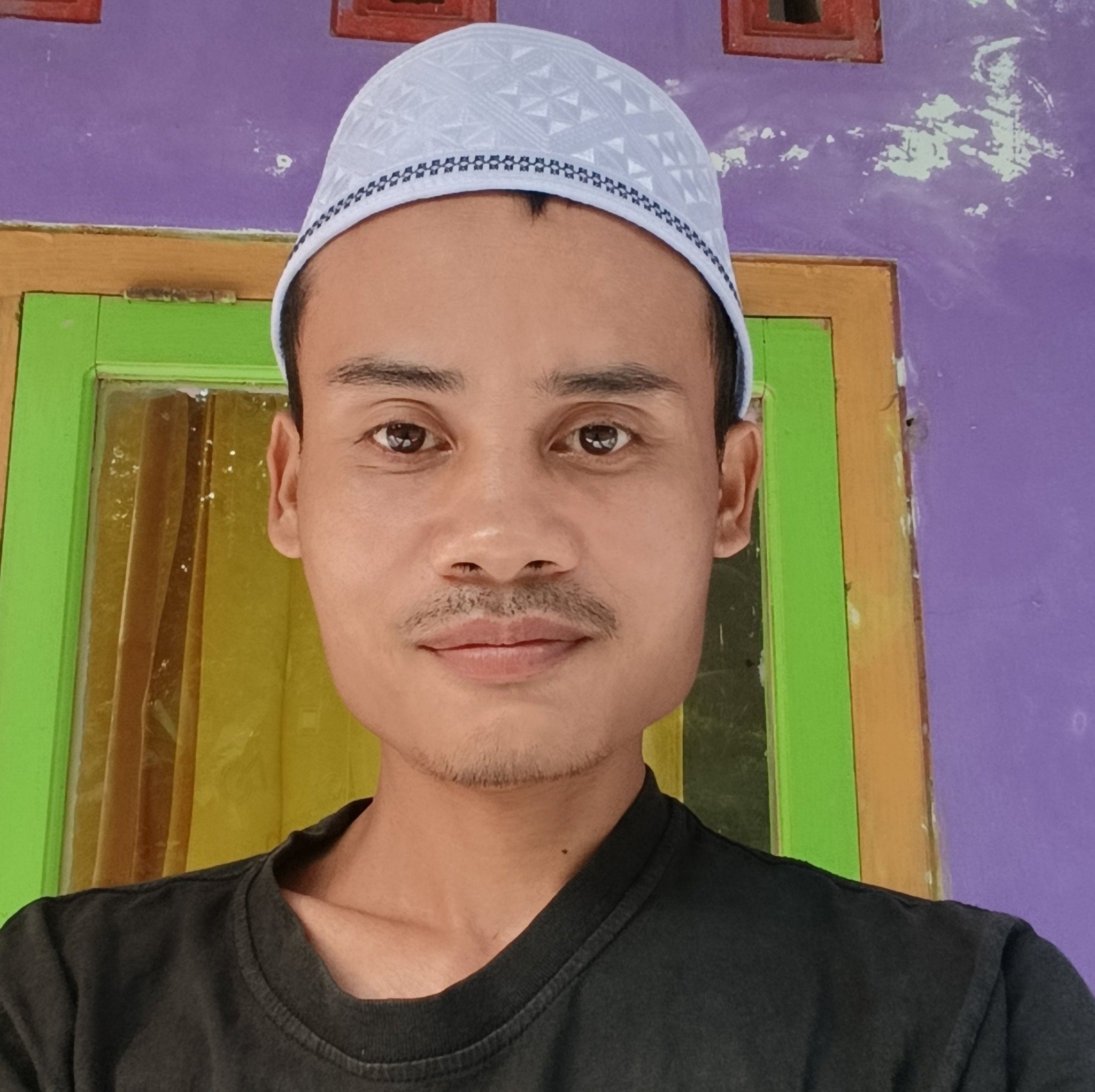 Tapping rubber trees | Nasrulah