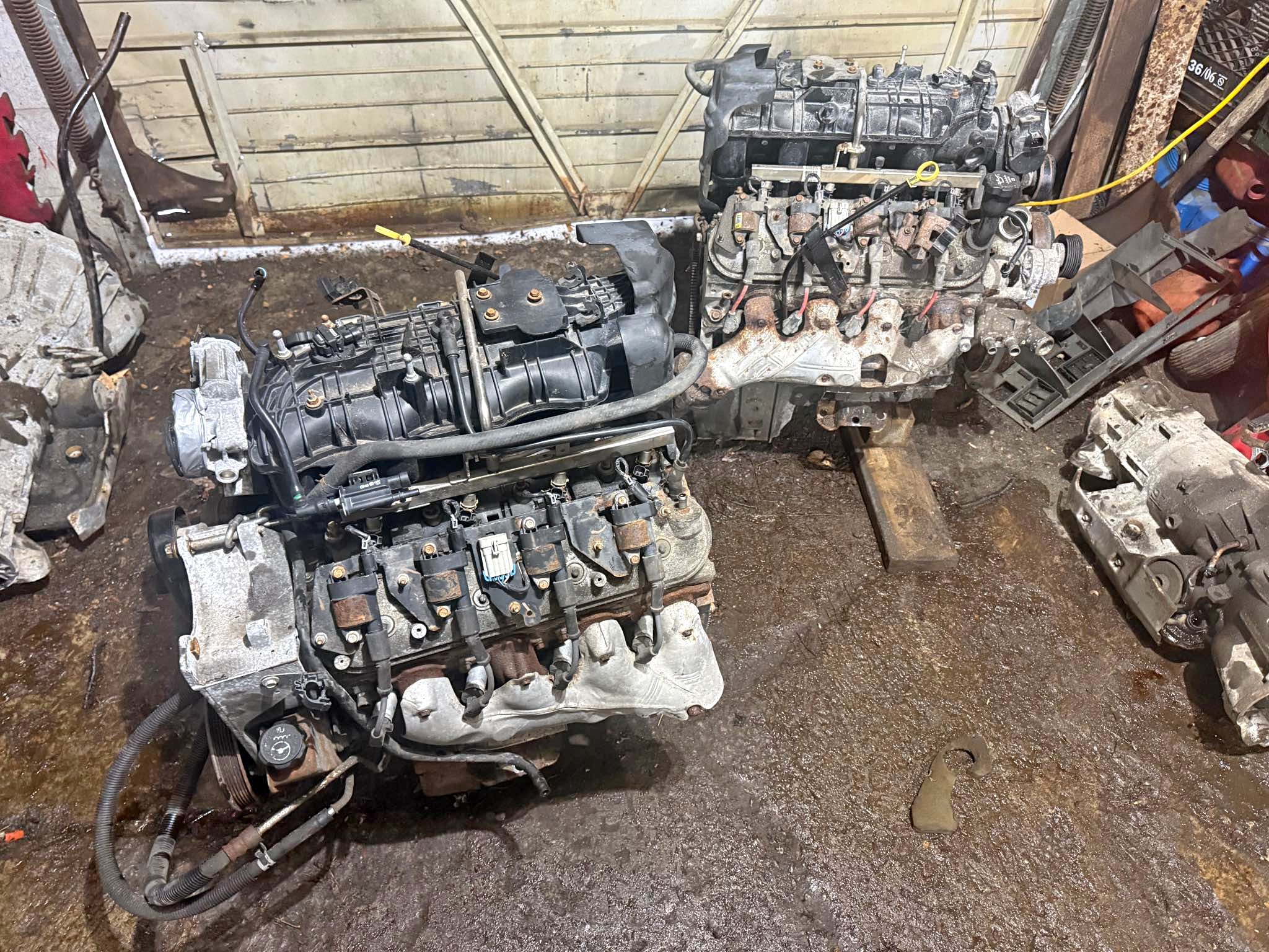 2 5.3 LC9 gm running engines - Car Engines & Engine Parts - Pickering ...