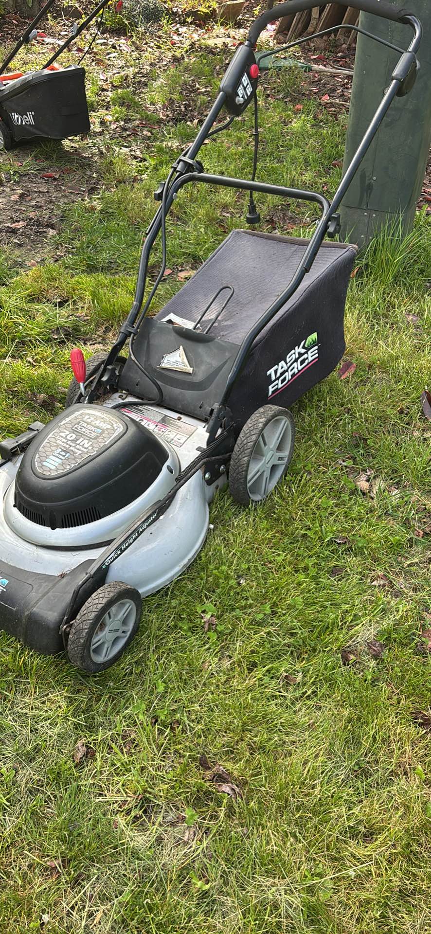 Task Force lawn mower - Lawn Mowers - Albany, Oregon | Facebook ...