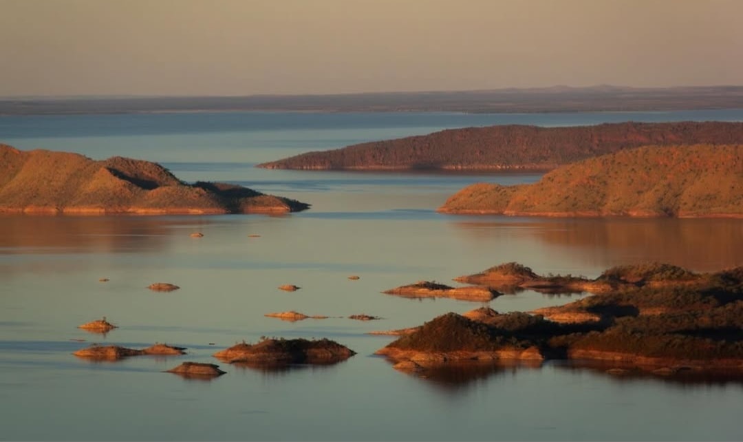 Kununurra - There’s nothing quite like a Kimberley sunset. As the sky ...
