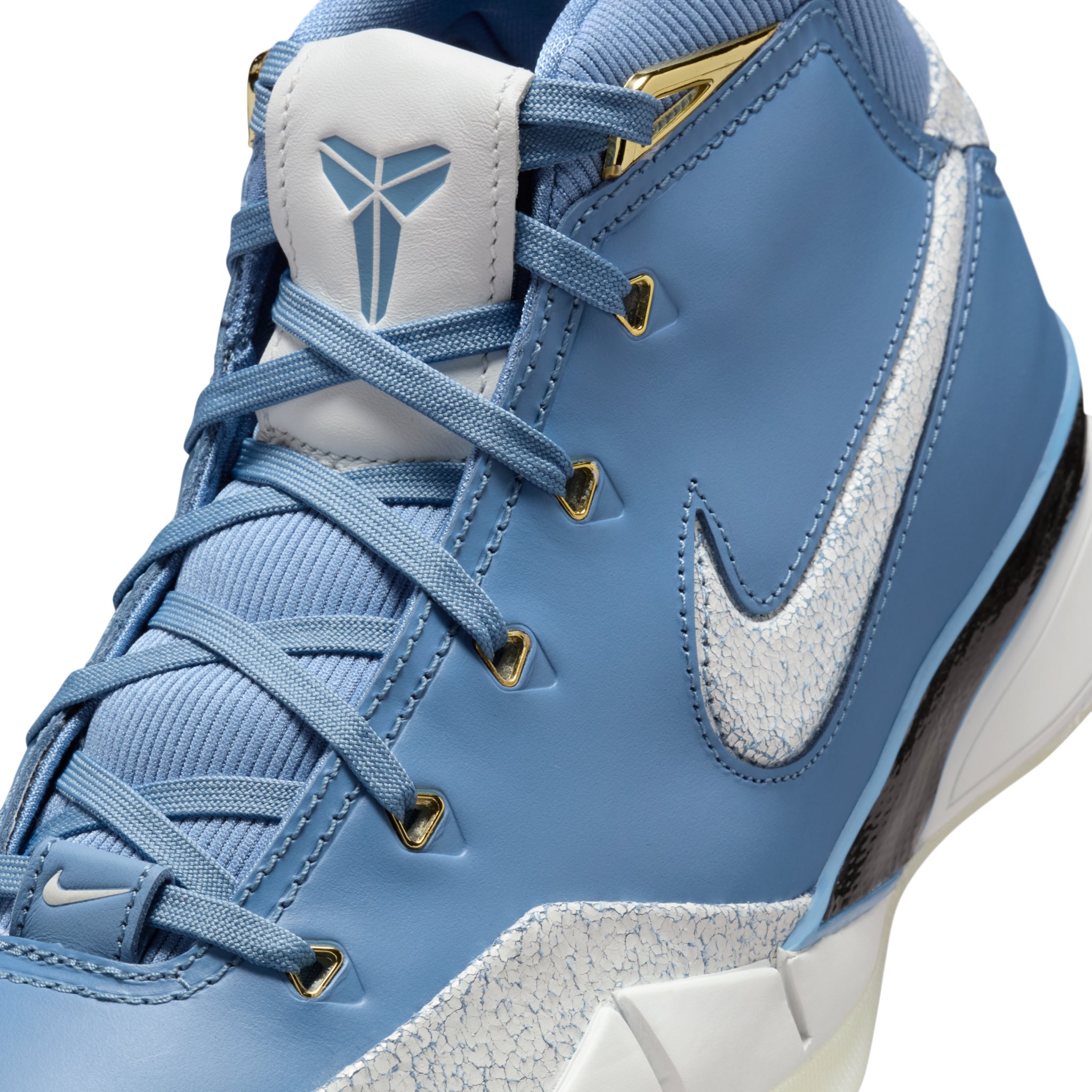 First look at the Nike Zoom Kobe 1 Protro “Work Blue” set for