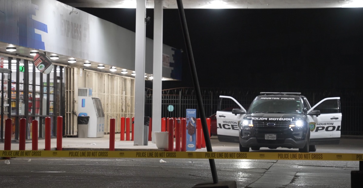 BREAKING: A man has died after... - KPRC2 / Click2Houston | Facebook