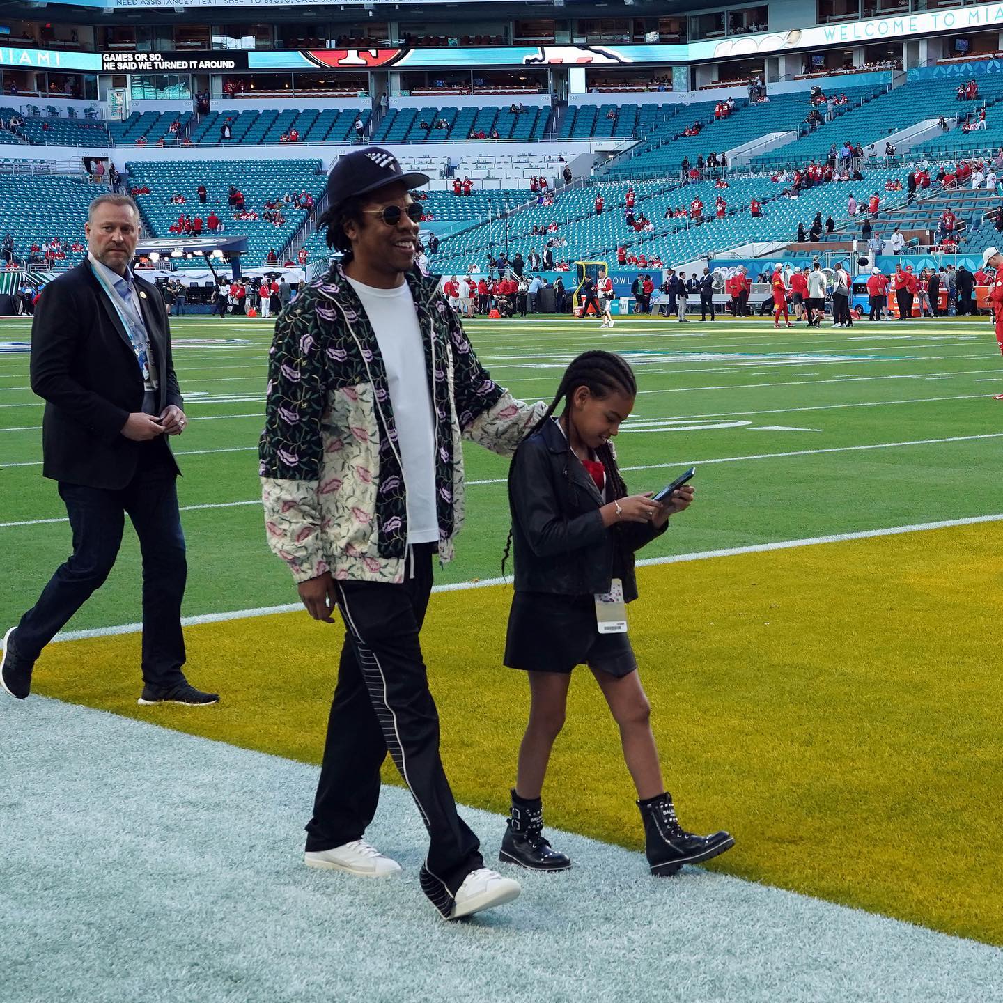 Jay-Z at Super Bowl LIV in the Puma Basket 90680 Lux ?