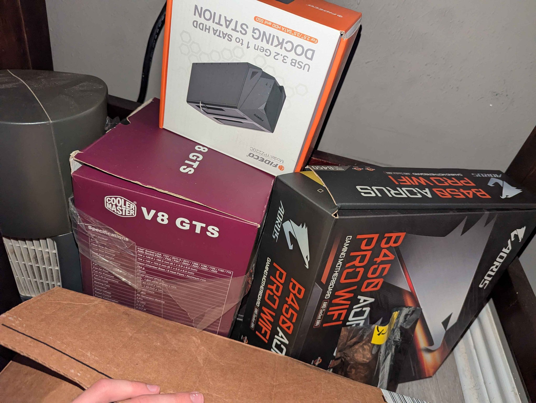 🔥 HUGE PC BUNDLE: B450 Aorus, Servers,16GB RAM, Laptops - Desktop ...