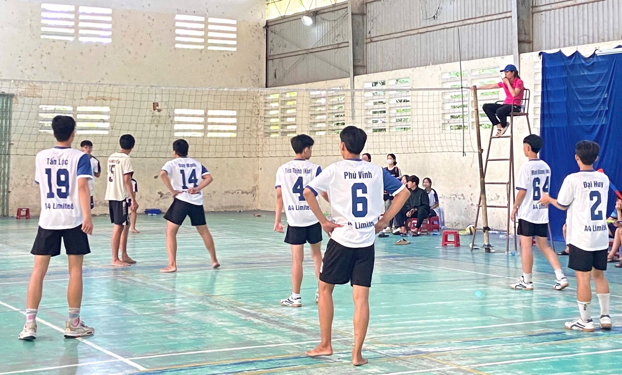 Đoàn trường THPT Phan... - Đoàn trường THPT Phan Thành Tài