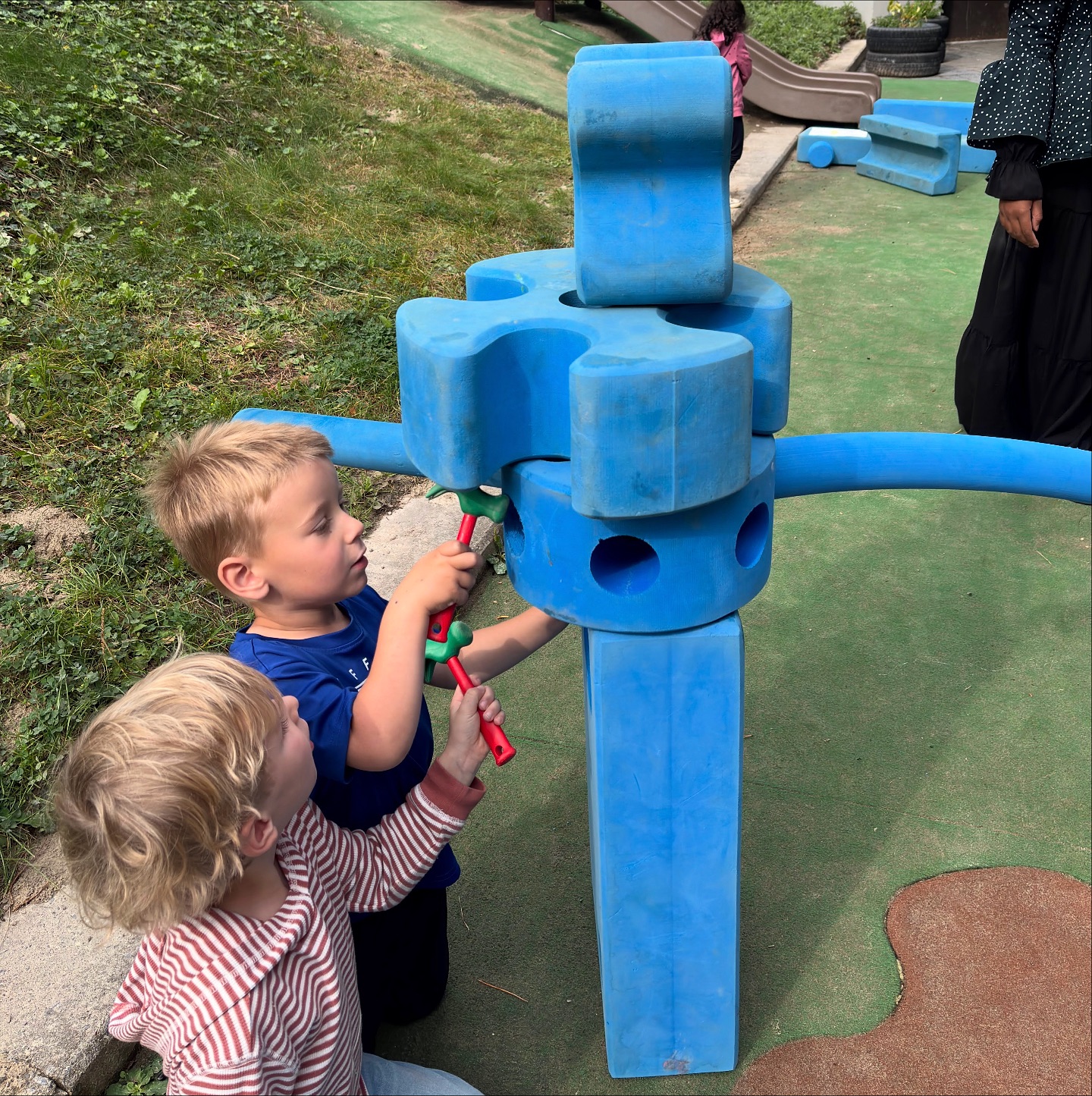 Uni... - University at Buffalo Early Childhood Research Center