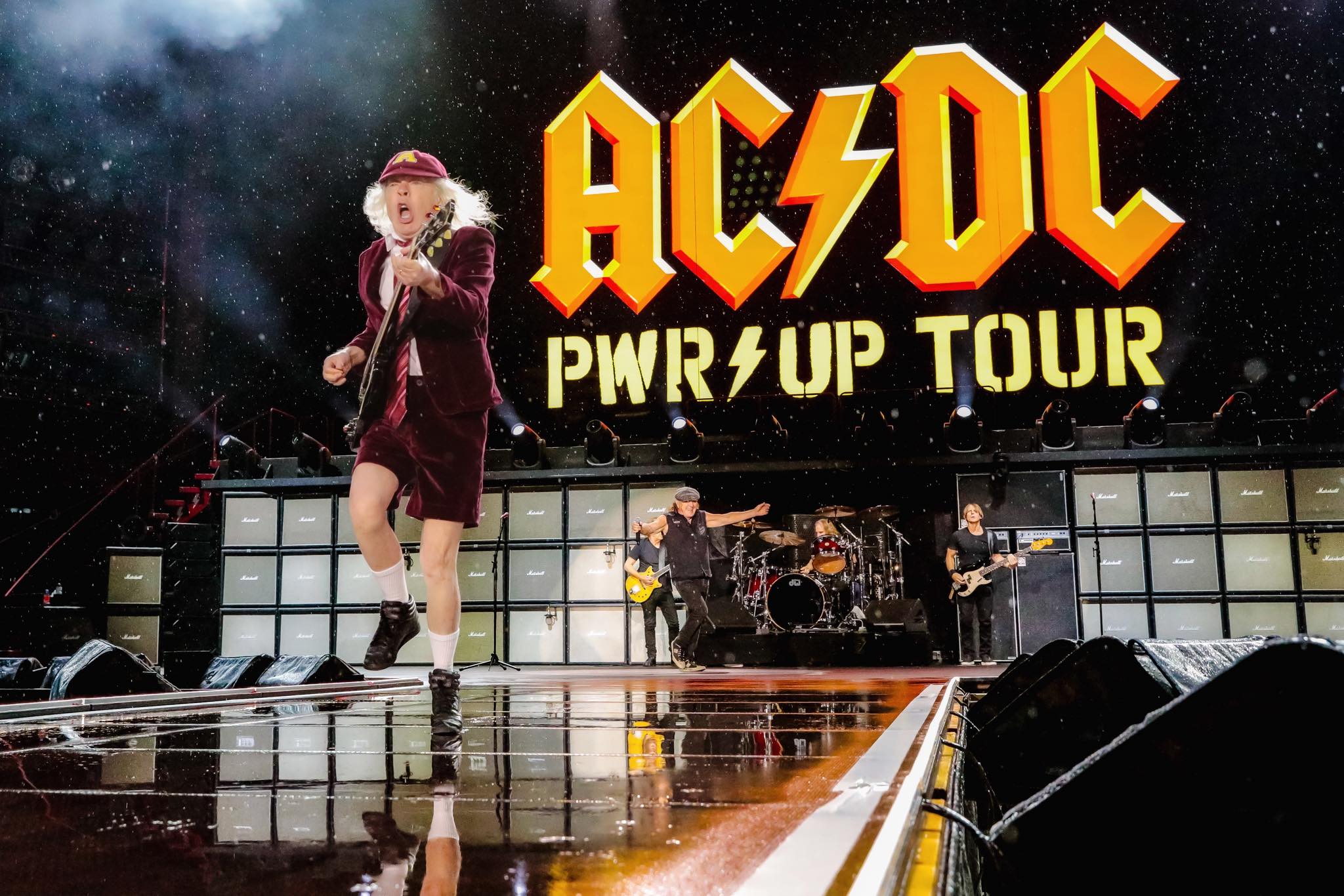 AC/DC - 16 November 2025, Melbourne Cricket Ground #PowerUpTour 📷 ...
