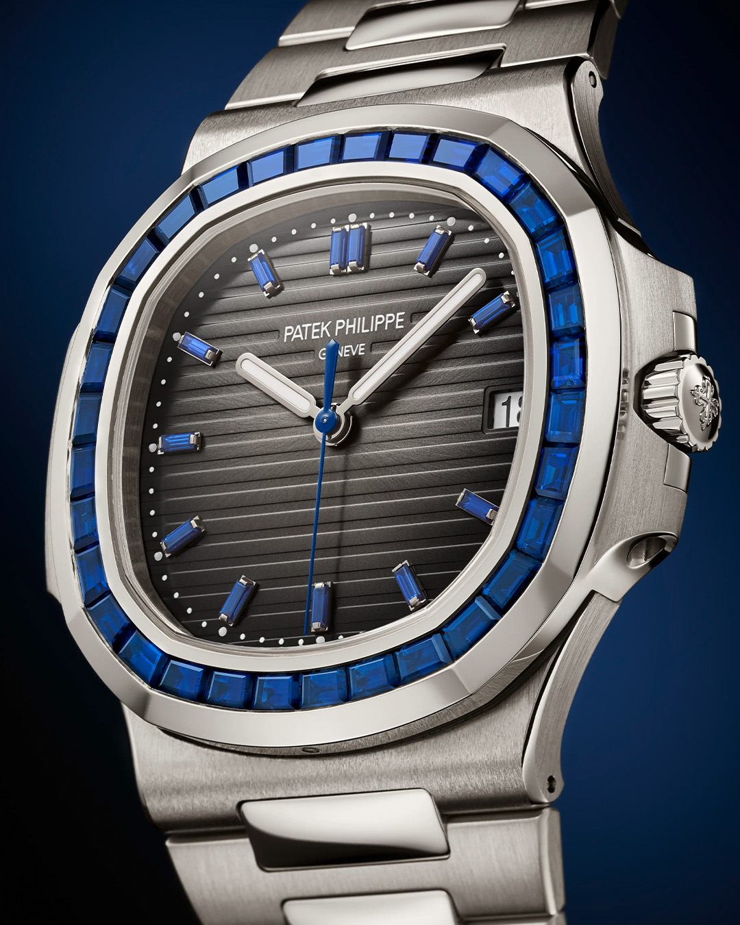 Patek Nautilus 5711 mod by Xing. Beautiful piece for Monday morning.