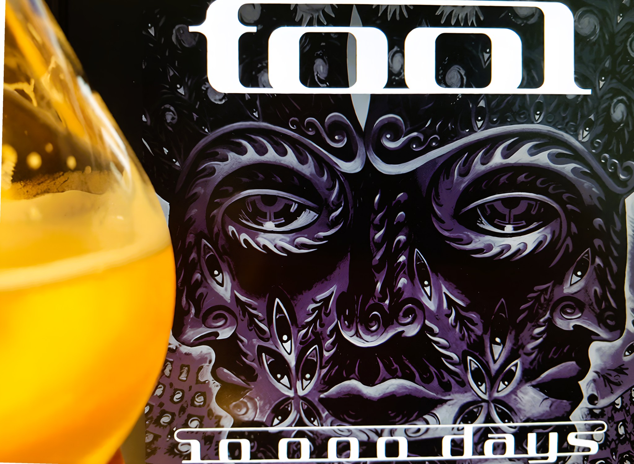 Digital spin of the day! 💿🍺 #TOOL #progmetal #progrock 10,000