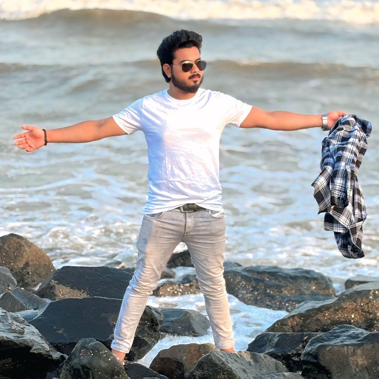 Raj Khan
