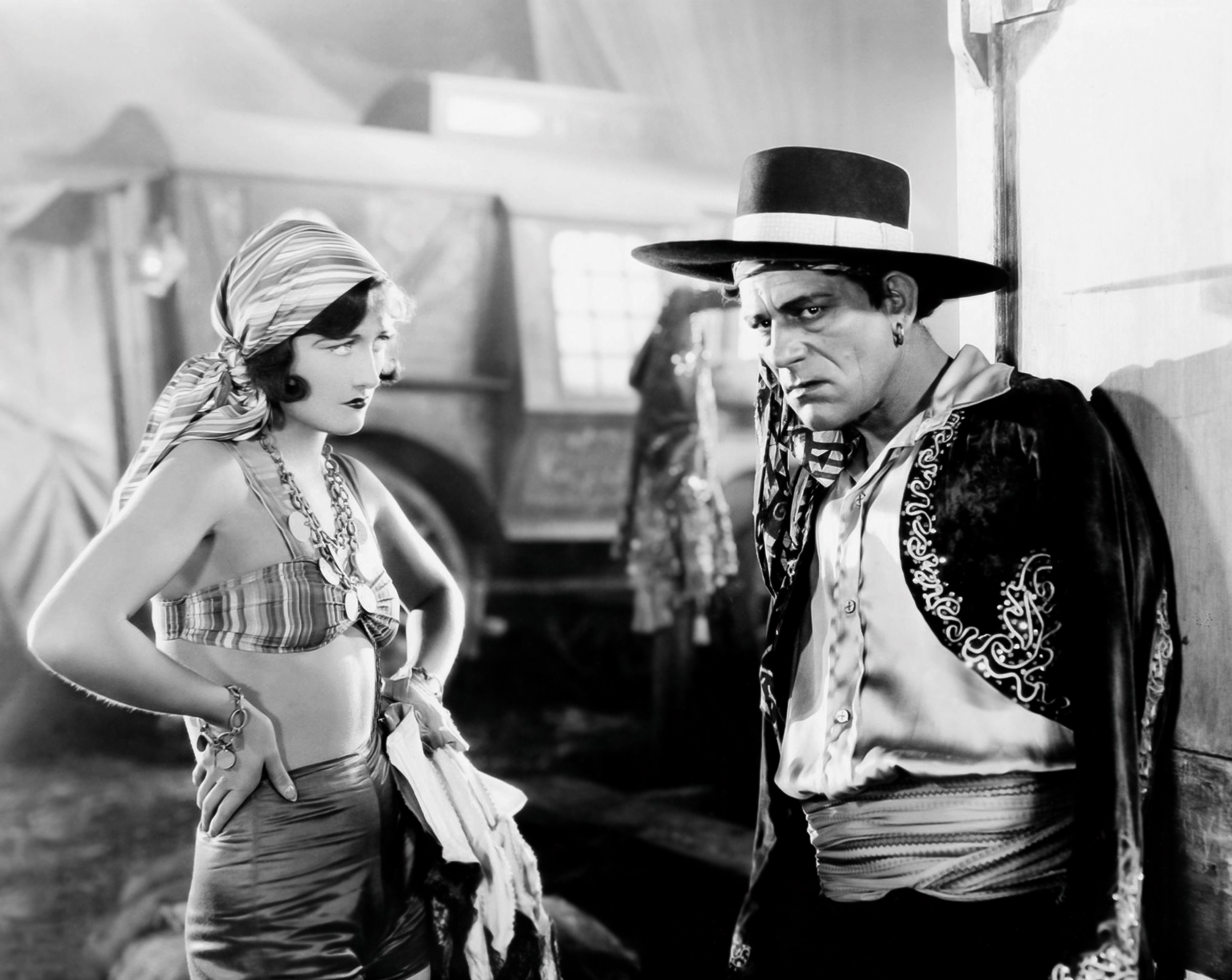 Old Hollywood Classics - Edith Head's original name was Edith Claire ...