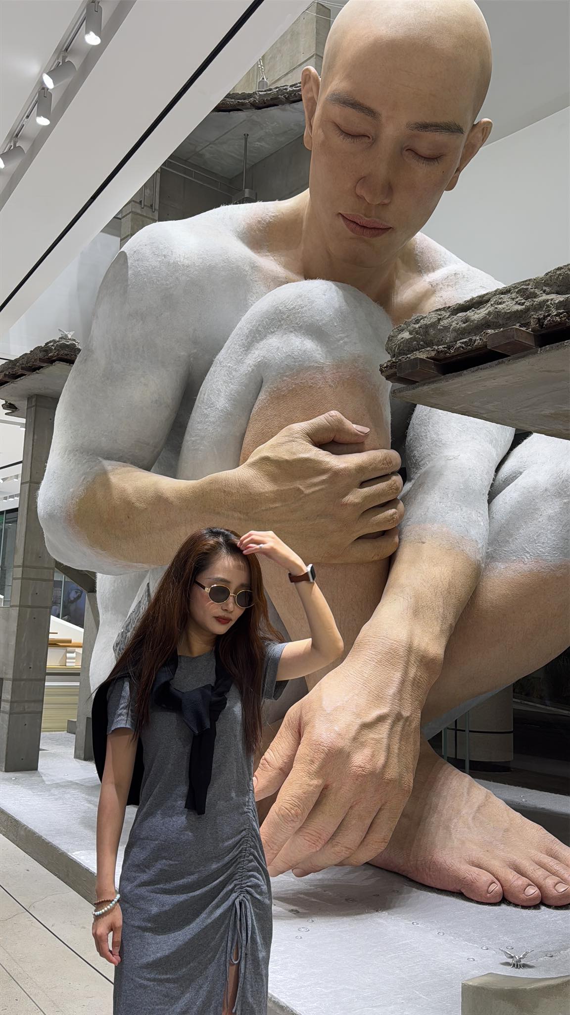 set in water plaza, shenzhen mixc world, the towering sculptures