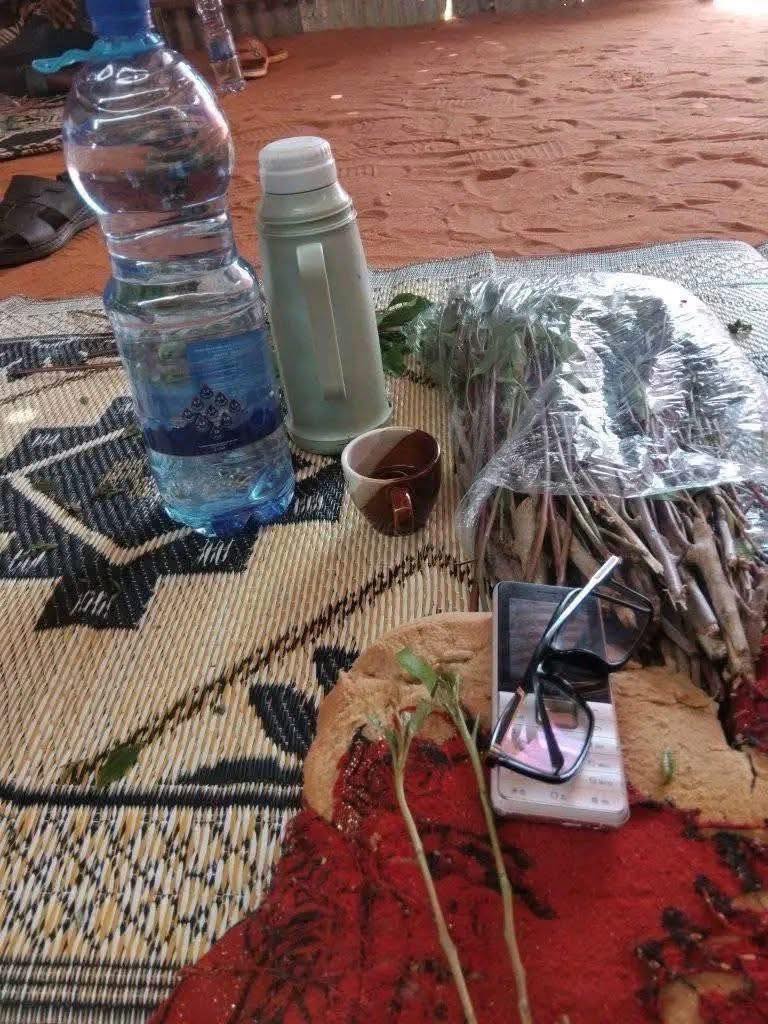 Abdirizak - Saacada ugu horaysa wuu faraxsan yahay, saacada kuxigta ...