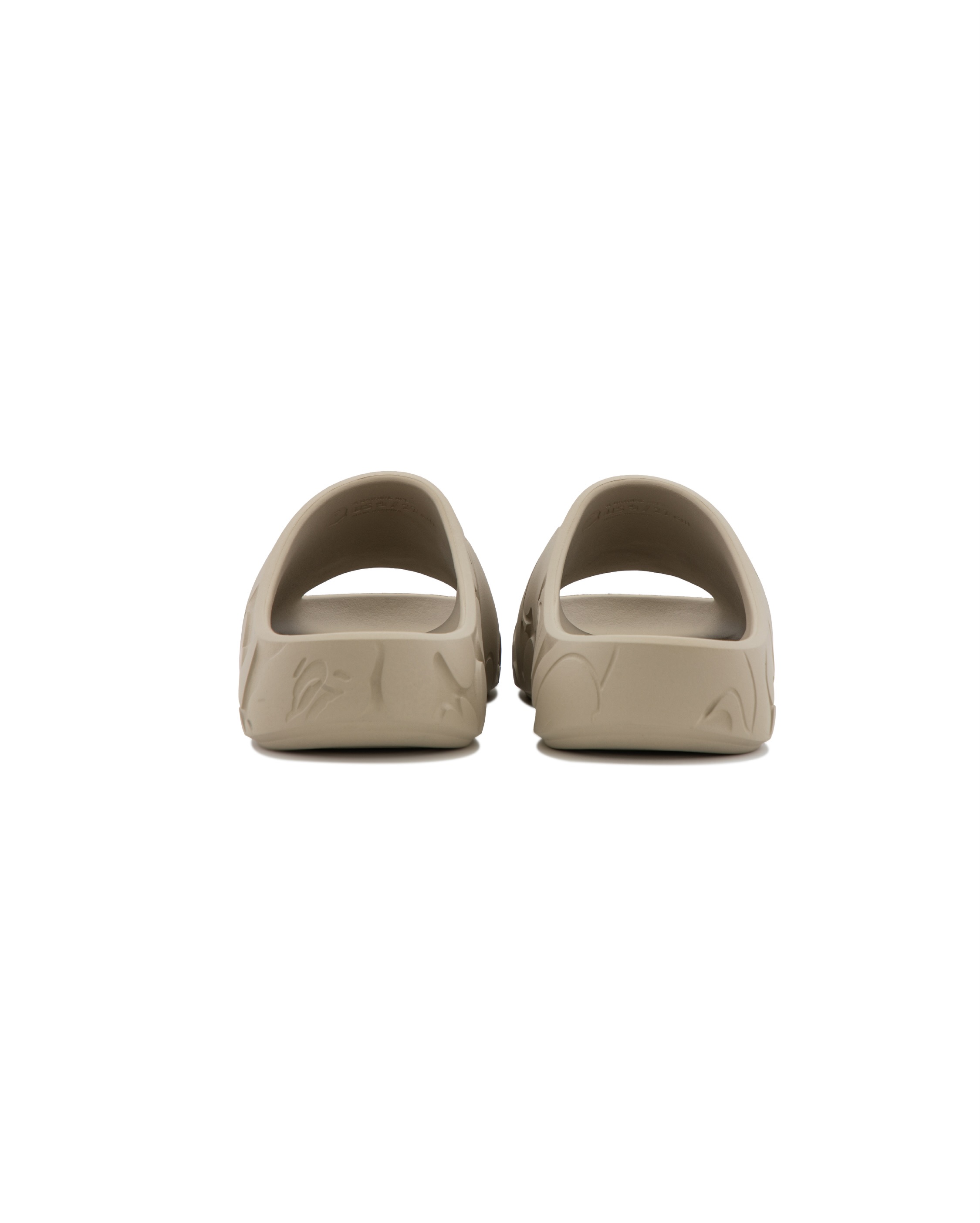 BAPE® SLIDE: CAMO Comfort A new essential arrives. BAPE® expands