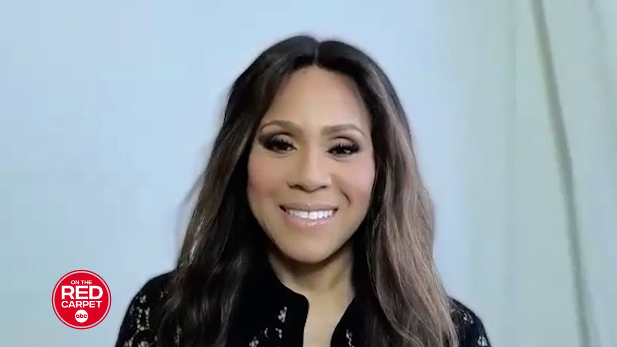 Deborah Cox, Andra Day celebrate 