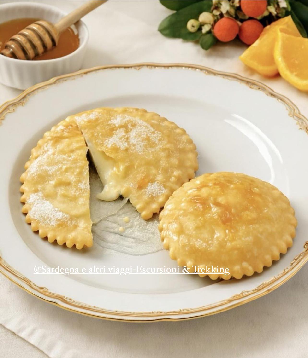 Sardegna - 🌟 SEADAS TRADIZIONALI SARDE 🌟 Il dolce simbolo della ...