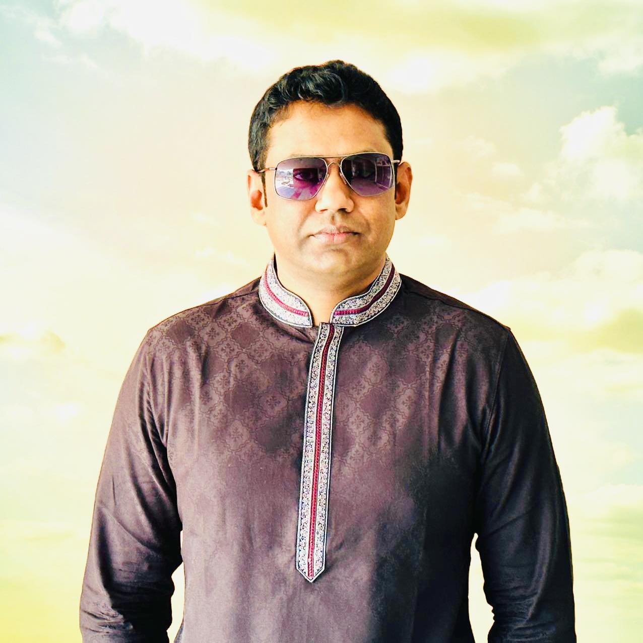 Sabuj - ৫. হাইড্রেনজিয়া (ছায়াযুক্ত ও স্যাঁতস্যাঁতে জায়গায় বেঁচে ...