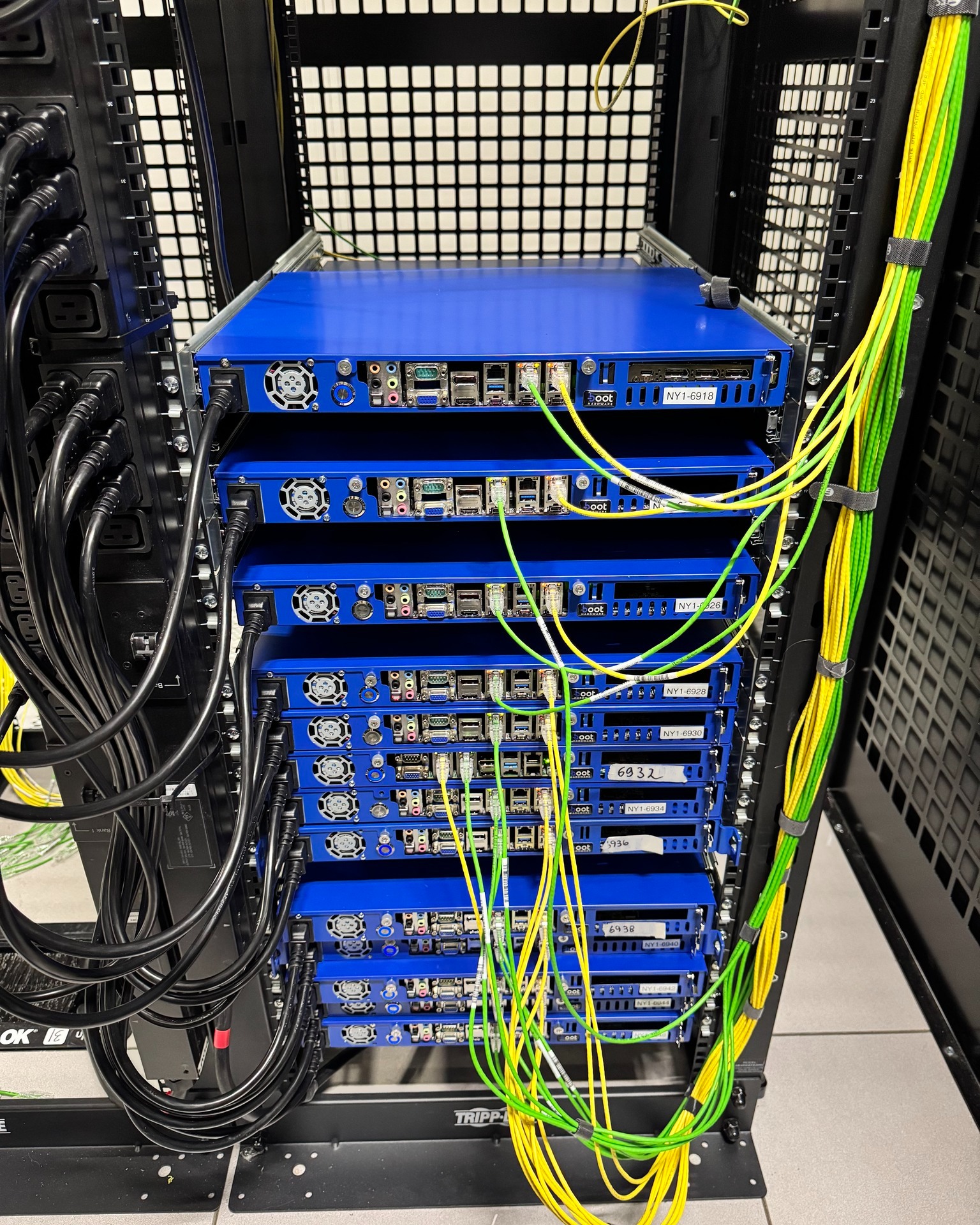 With a Ryzen 9950X and RTX 4000 GPU... - ReliableSite Hosting | Facebook