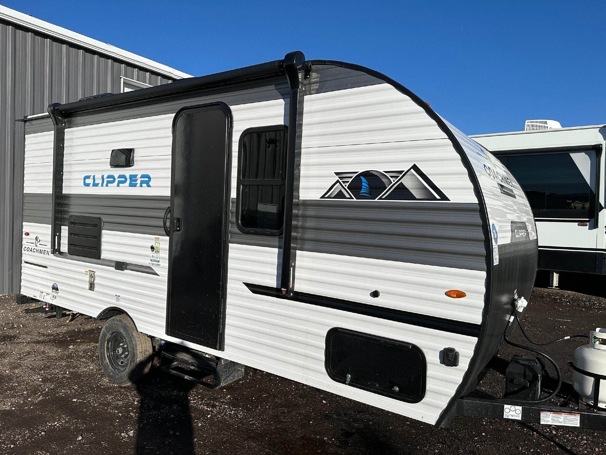 All Stars RV - 🚐 Ready for an adventure? Our lightweight... | Facebook