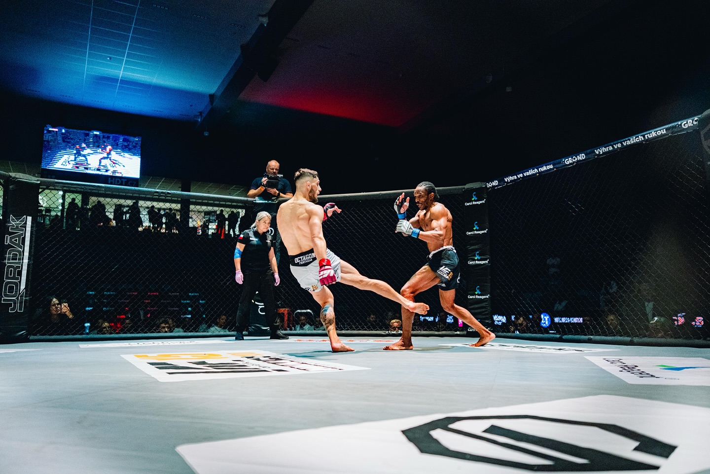 I Am Fighter | Praha 14