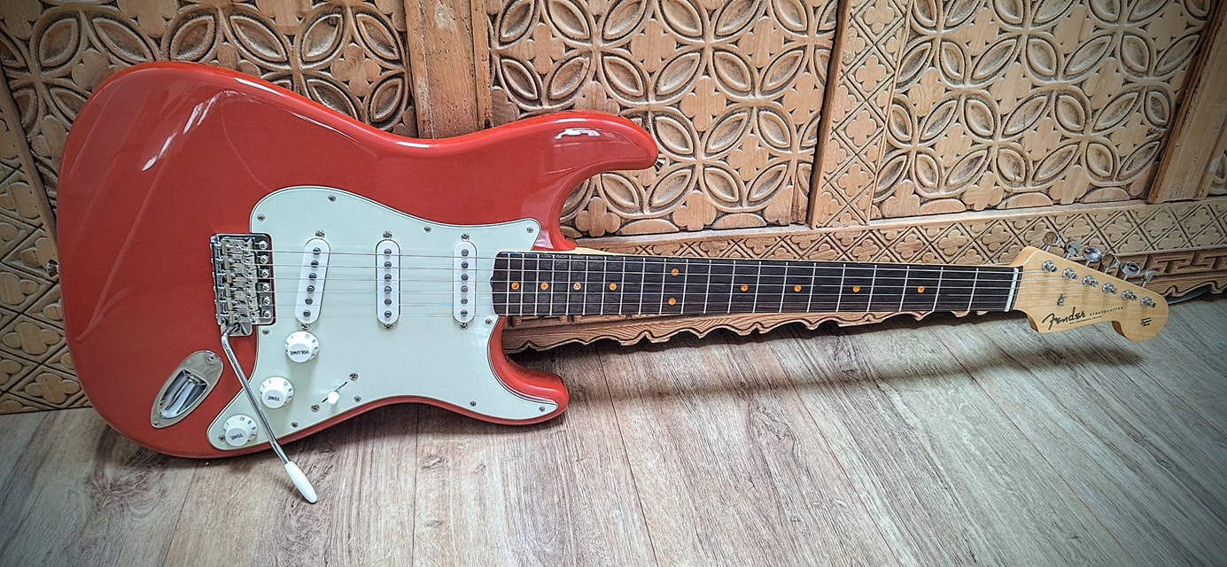 Fender ST62-TX '62 Reissue Stratocaster in Fiesta Red
