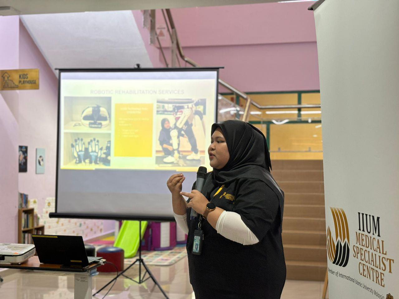 IIUM Advanced Technologies Sdn Bhd - 981067v