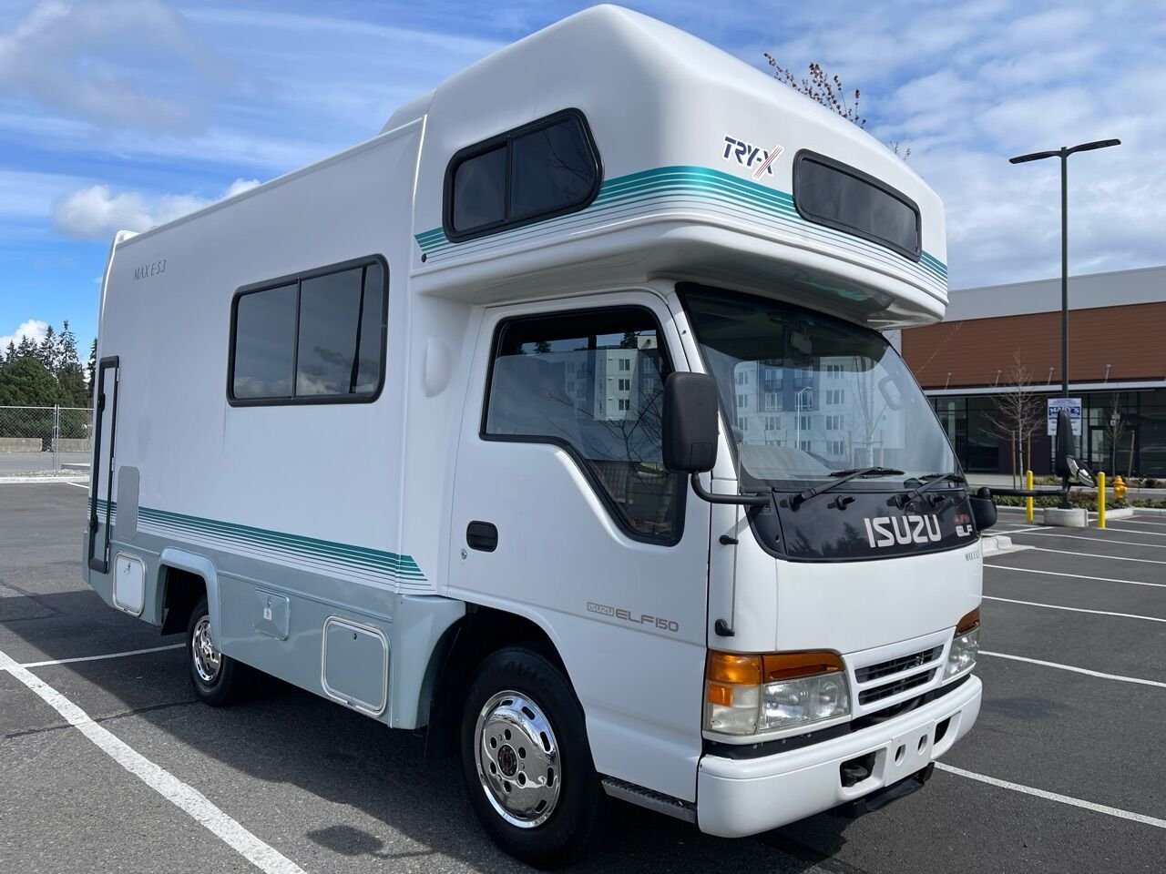1997 Isuzu elf mini rv 4wd at - RVs & Campers - Seattle, Washington ...